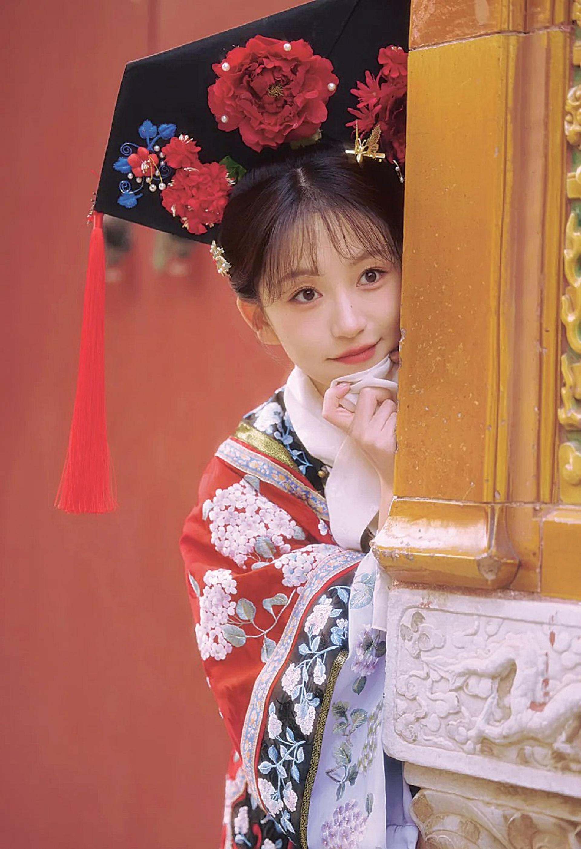 饰演小燕子的金子璇因“眼睛不够大”遭部分网友批评。