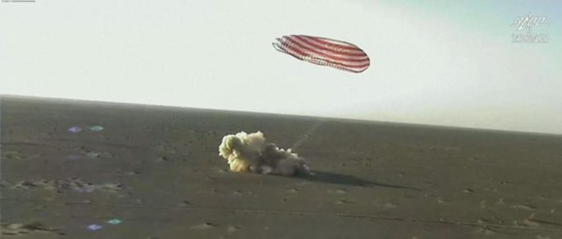 神舟20號3名航天員返回地球，在東風著陸場降落。