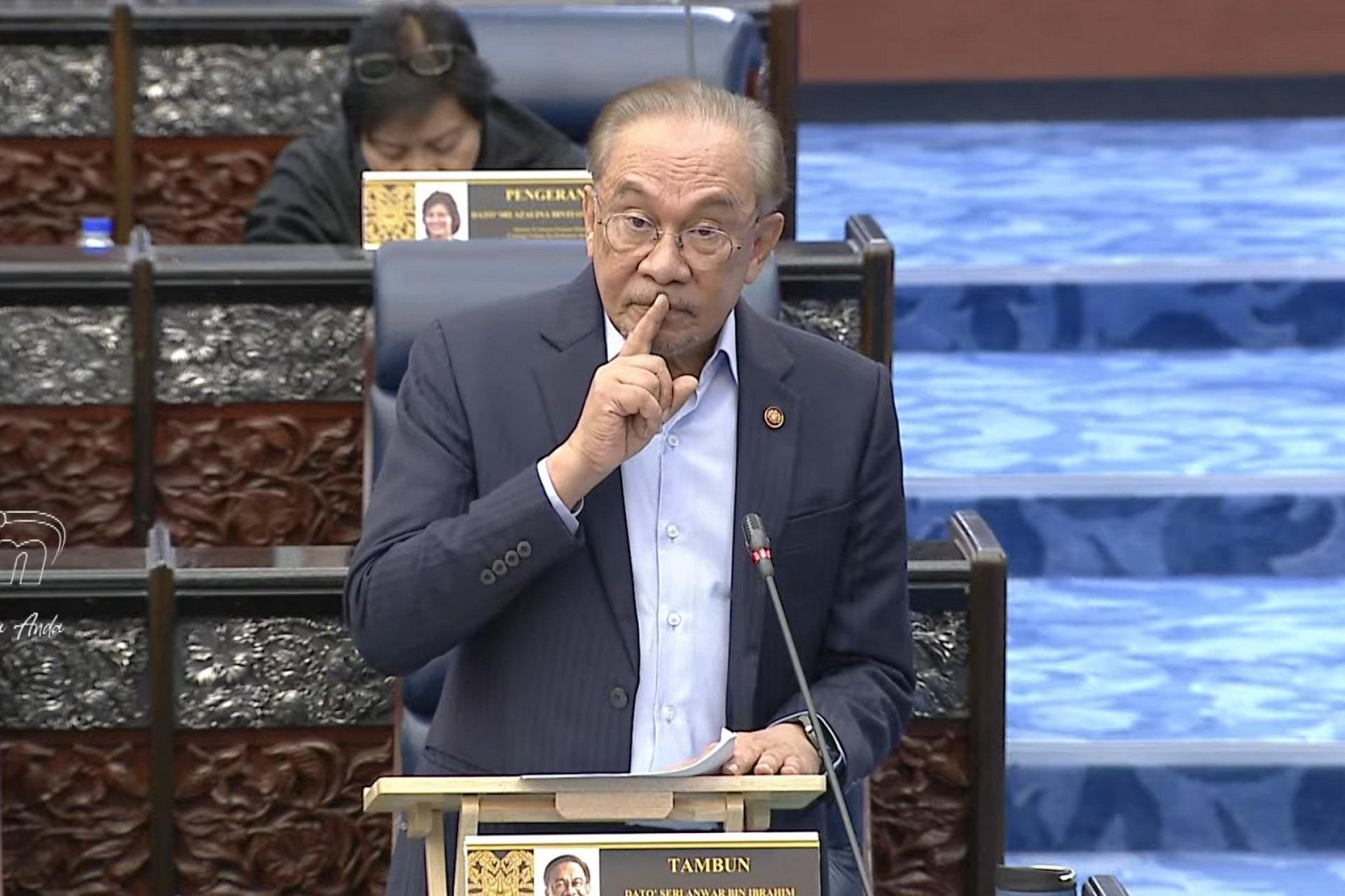 安华说，涉及多名沙巴州议员的贪污视频调查尚未结案，并强调刑事案并无时效限制。