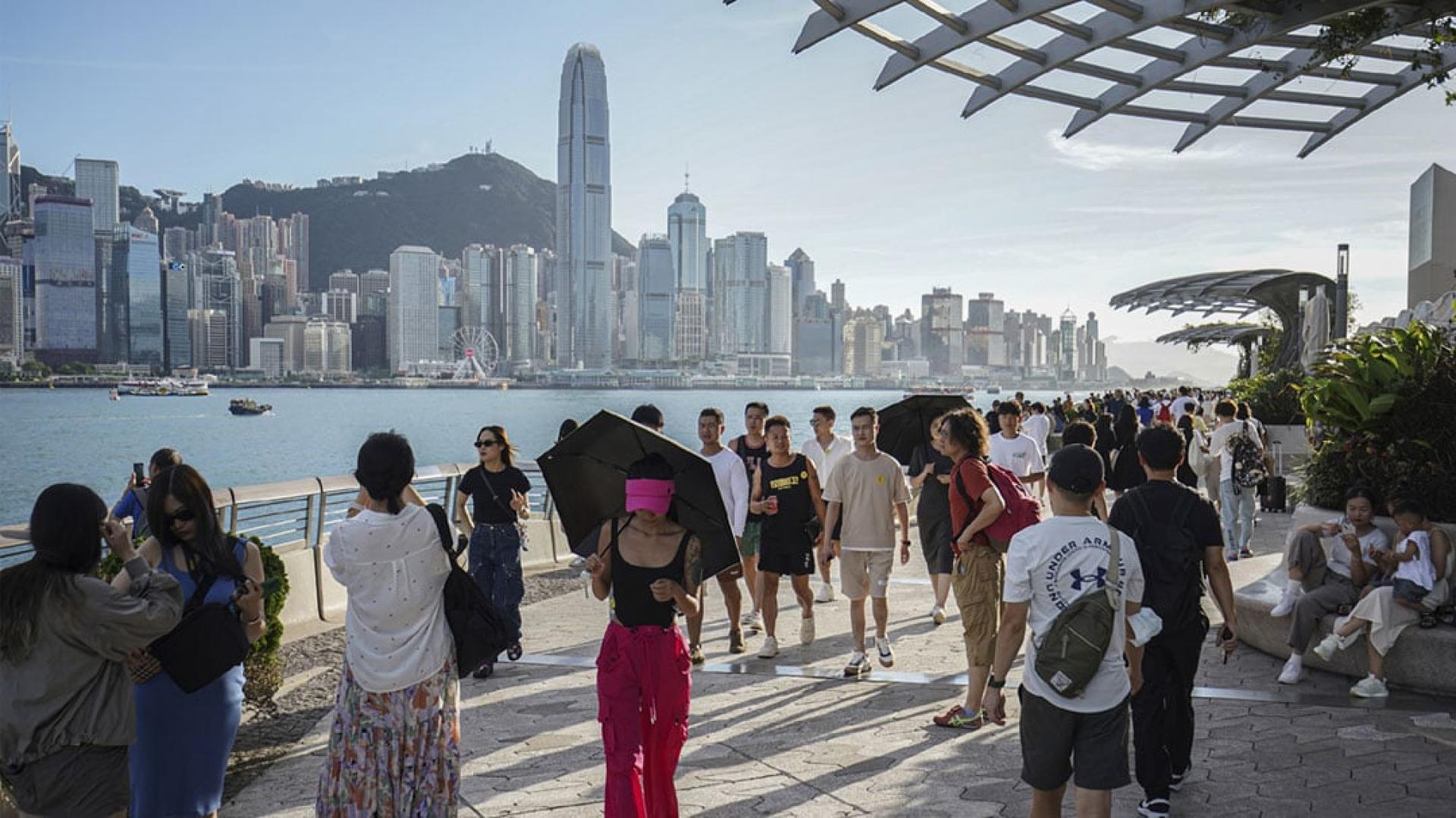 花旗将拥有逾1000万港元总资产净值，以及至少100万港元流动资产的人士，界定为“千万富翁”。