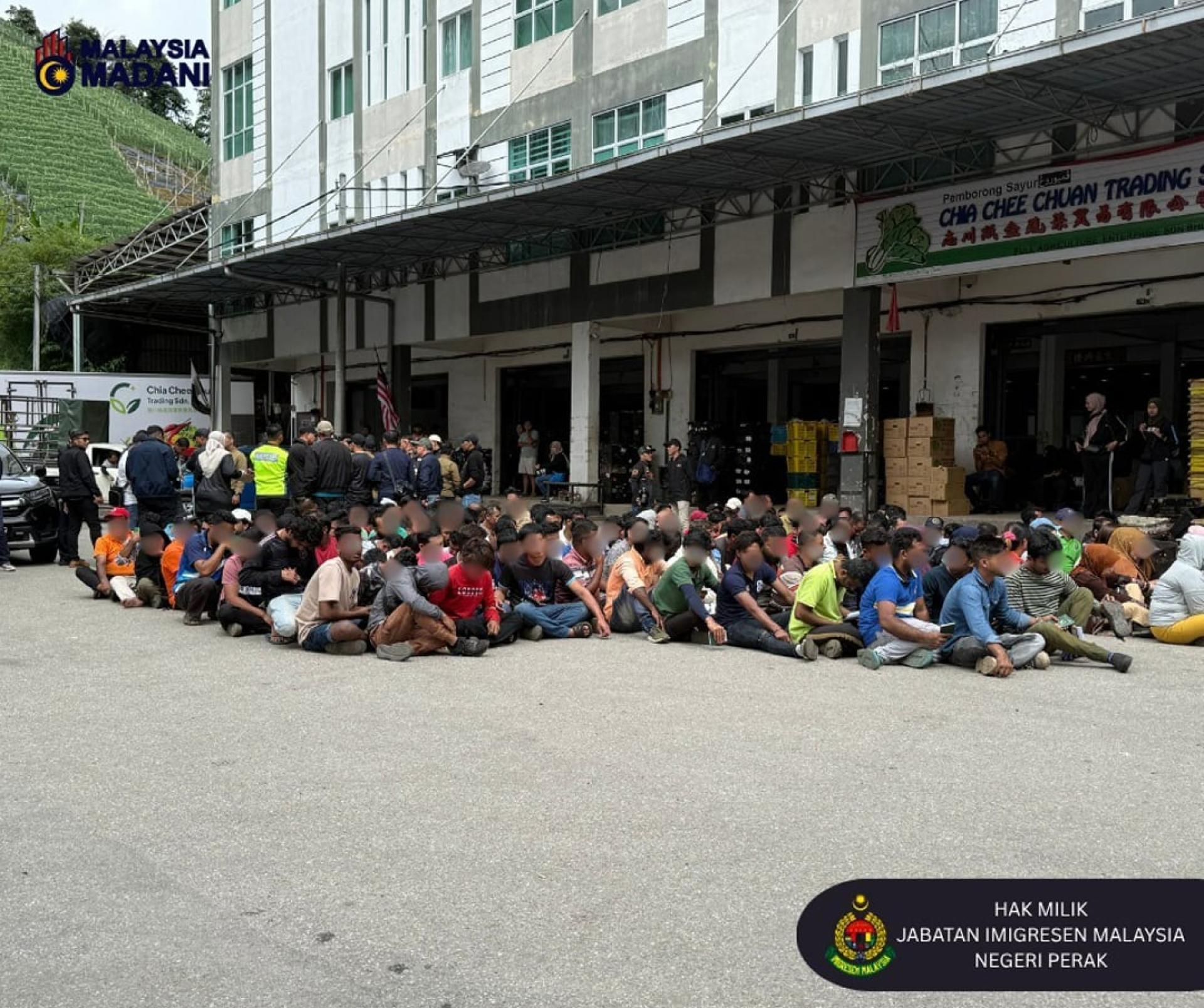 移民局在金马仑展开“捣毁行动”，拘留468名涉嫌违反移民法的外籍人士。