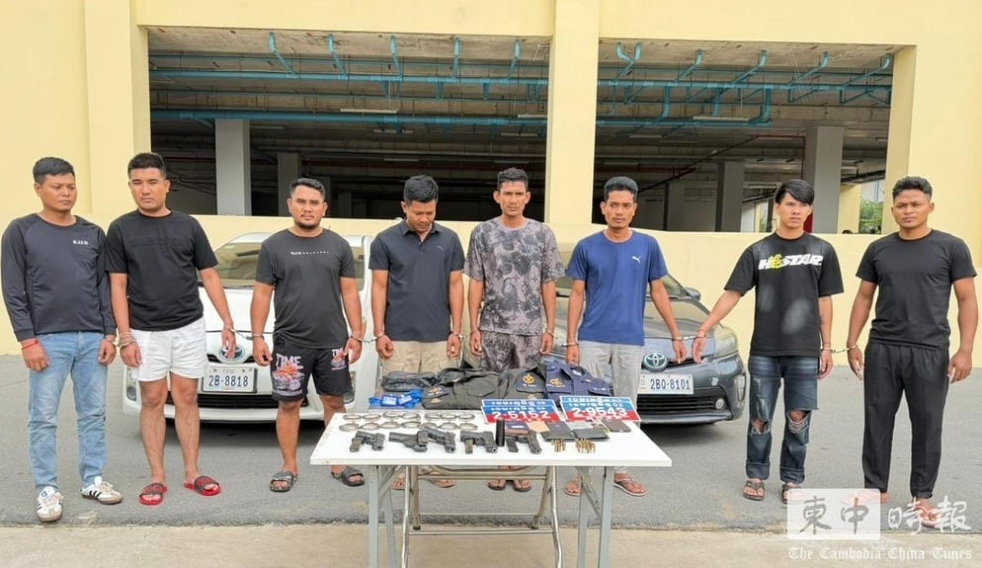 柬埔寨警方逮捕涉案男子。（图：柬中时报）