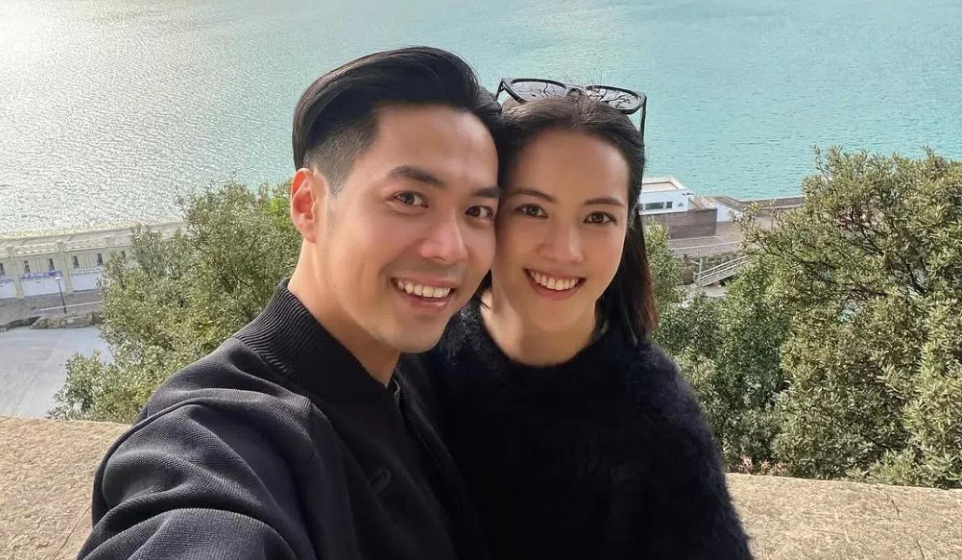 伍思翰（左）和郑颖到欧洲度蜜月两个星期，畅游了西班牙、法国和苏格兰。