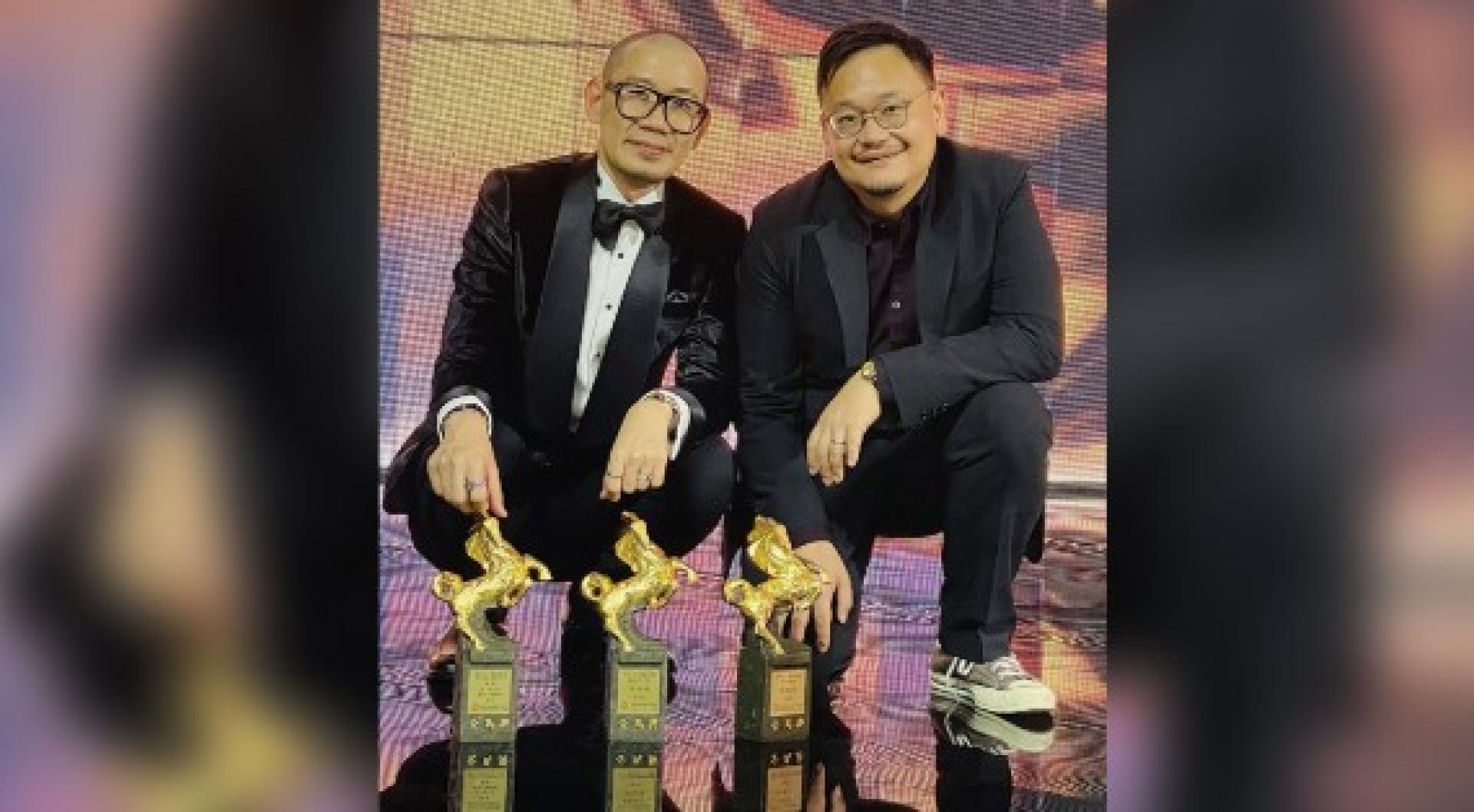 张吉安（左）虽以1票之差无缘最佳导演，但执导的《地母》共抱回最佳女主角、摄影及原创电影歌曲3座大奖。右为摄影得主梁铭佳。