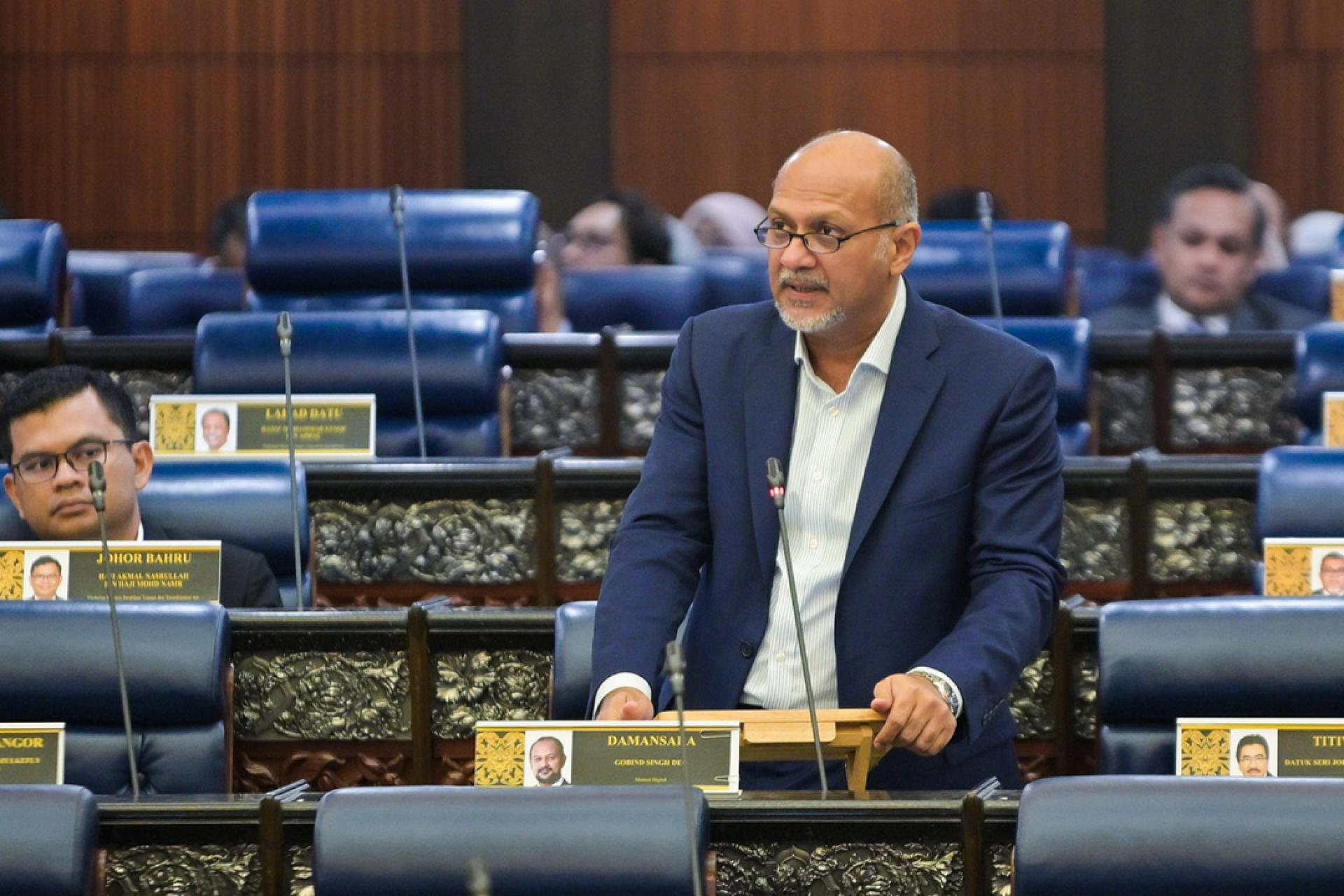 哥宾星：AI监管将分四级，但不全都需要法令管制。