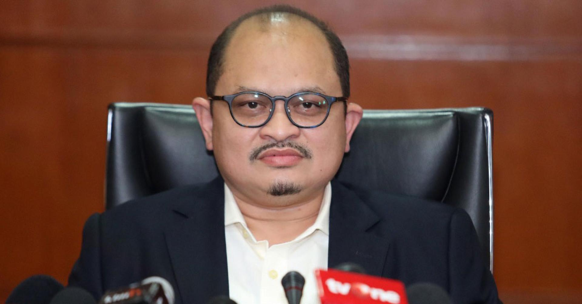 三苏依斯干达的动向备受关注。