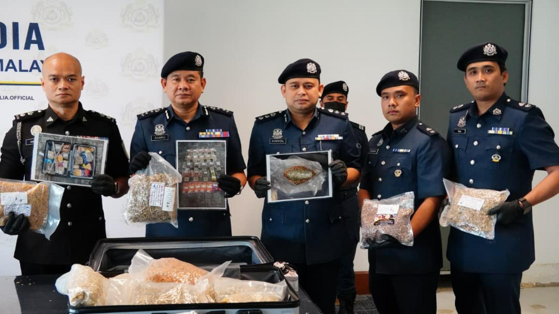 关税局瓦解420万令吉跨国大麻花走私活动。