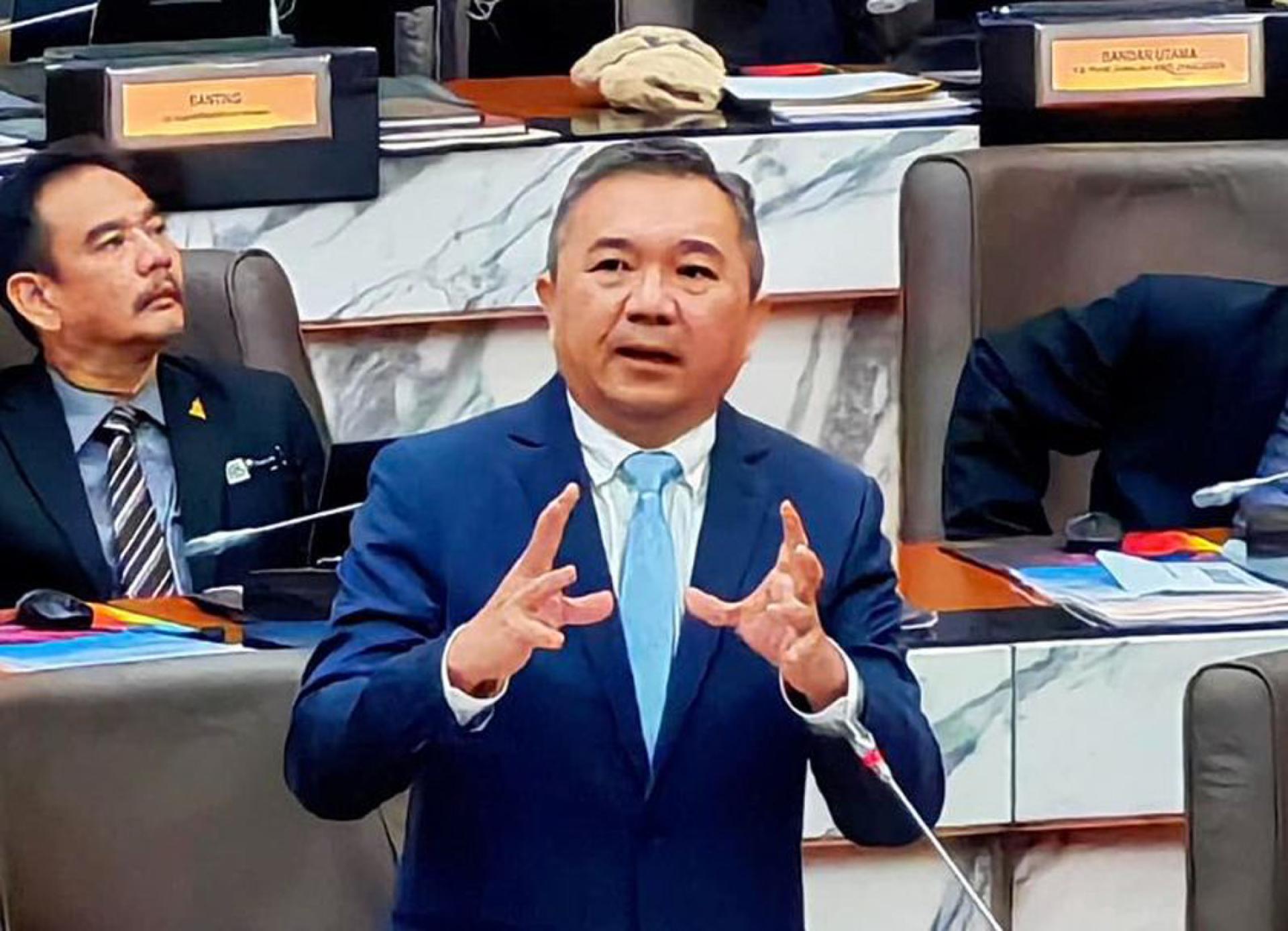 黄思汉：雪州人民的安全是我们的首要任务。”