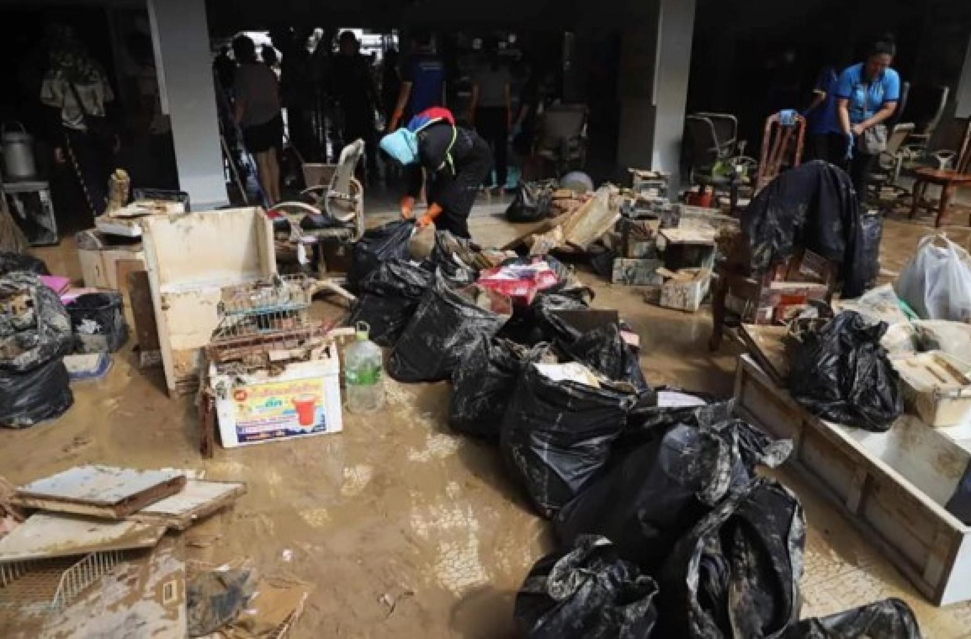 当局预计合艾的垃圾处理工作将在12月10日前完成。