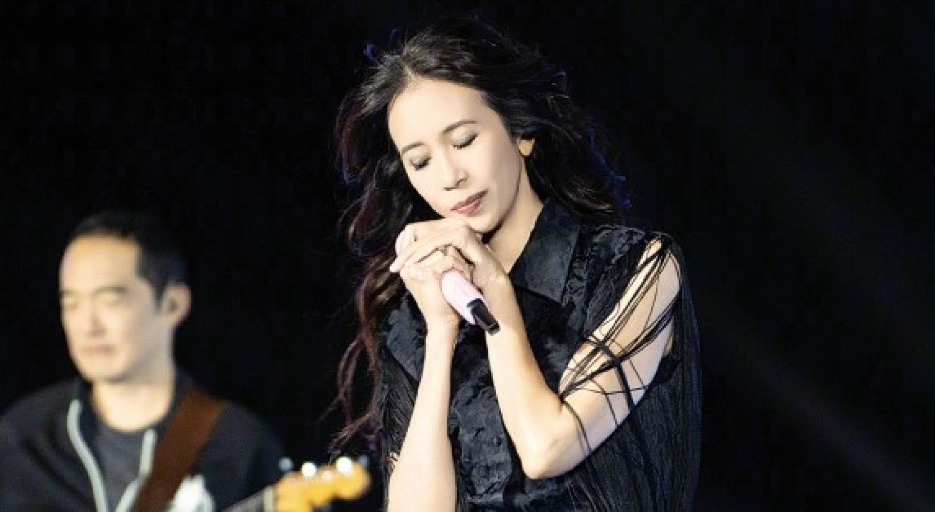 莫文蔚透过社群宣布取消演唱会。