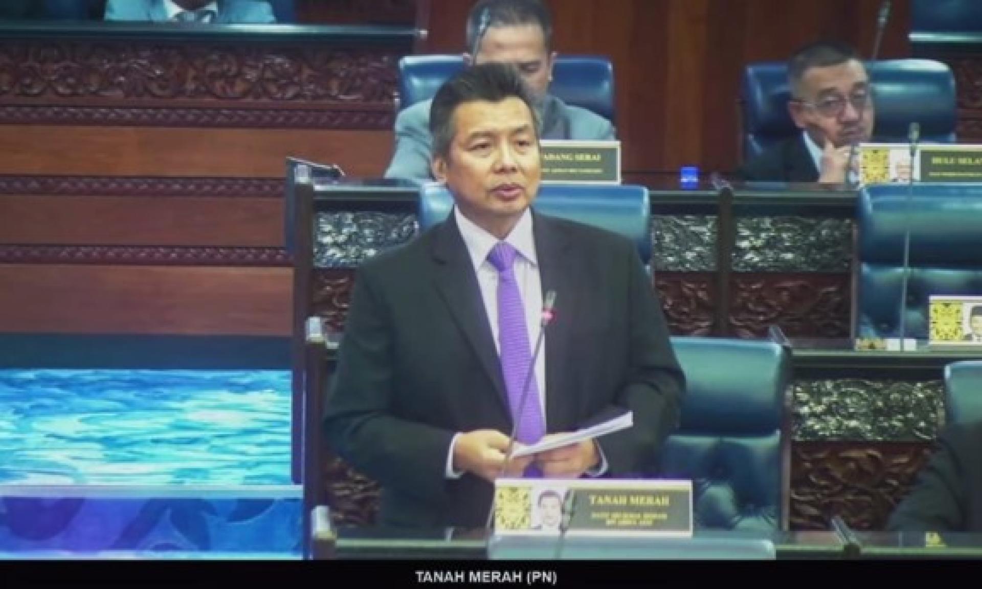 依玛希山嘲讽行动党在沙巴州选成绩及沙盟主席哈芝芝仅赢不到30席就能当上首长，引发行动党的不满。