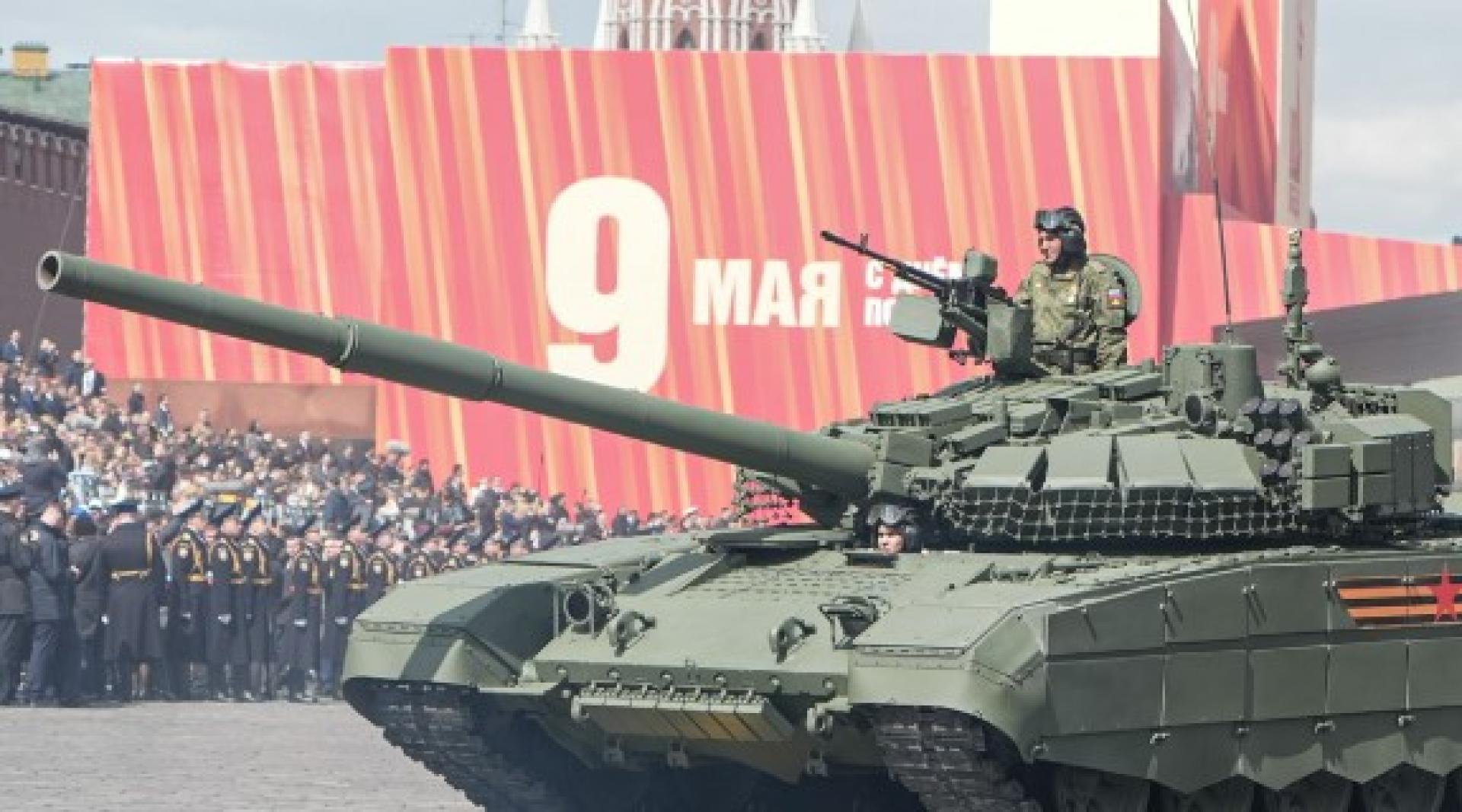 全球军火销售额去年达到SIPRI有纪录以来的最高水准。图为今年5月在莫斯科举行的纪念苏联伟大卫国战争胜利80周年阅兵式。