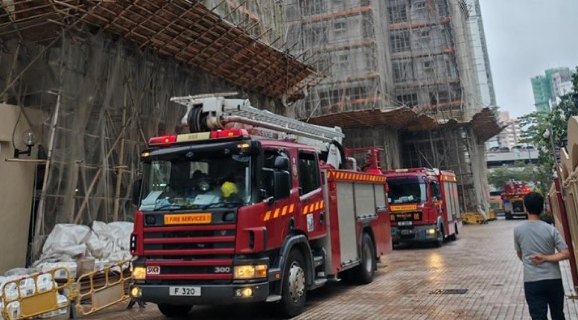 居民担心部分棚网未拆除，会重演同类大火灾惨剧。