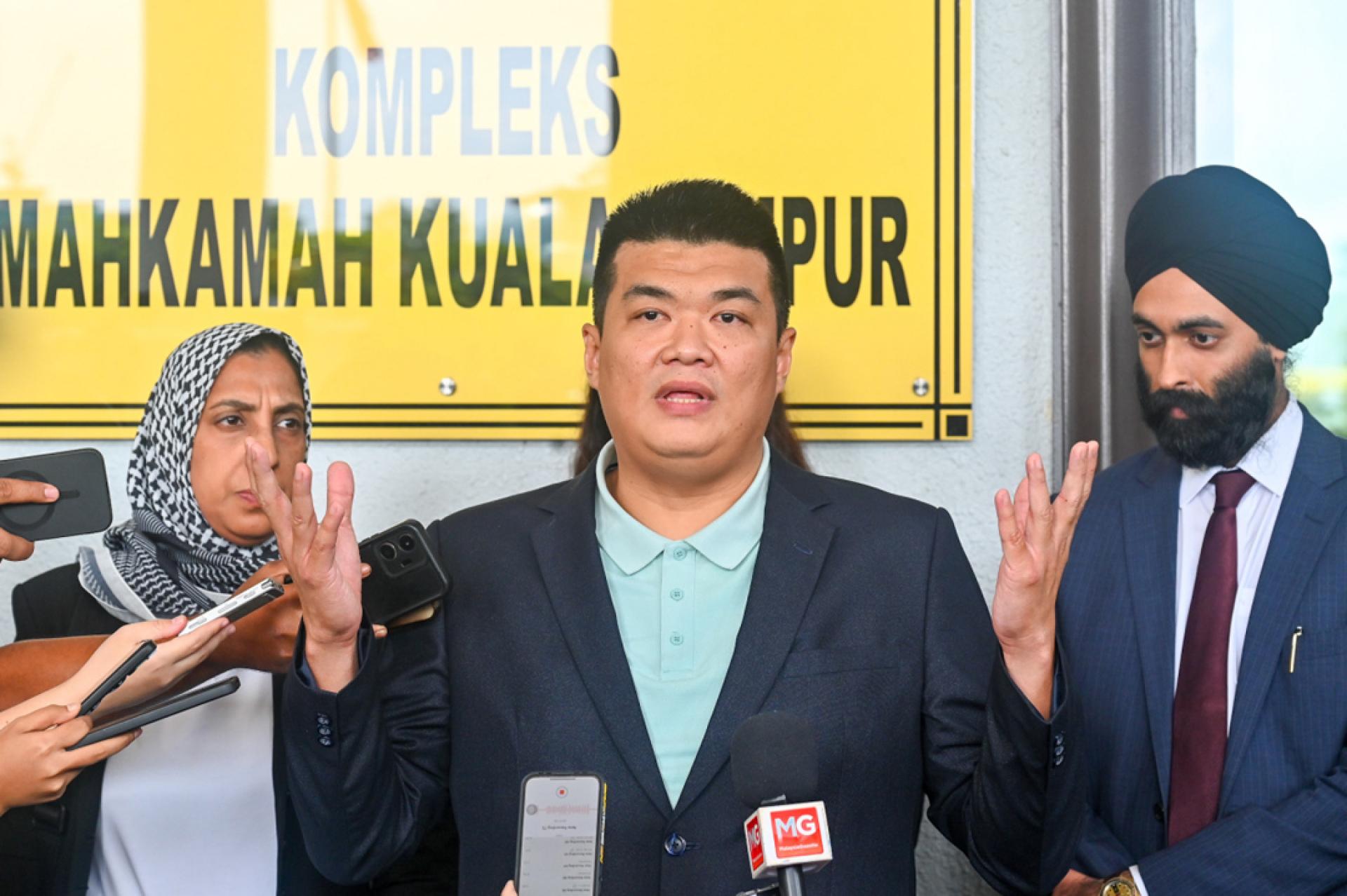 刁健城向首相安华喊话，“我不会再怕你！”