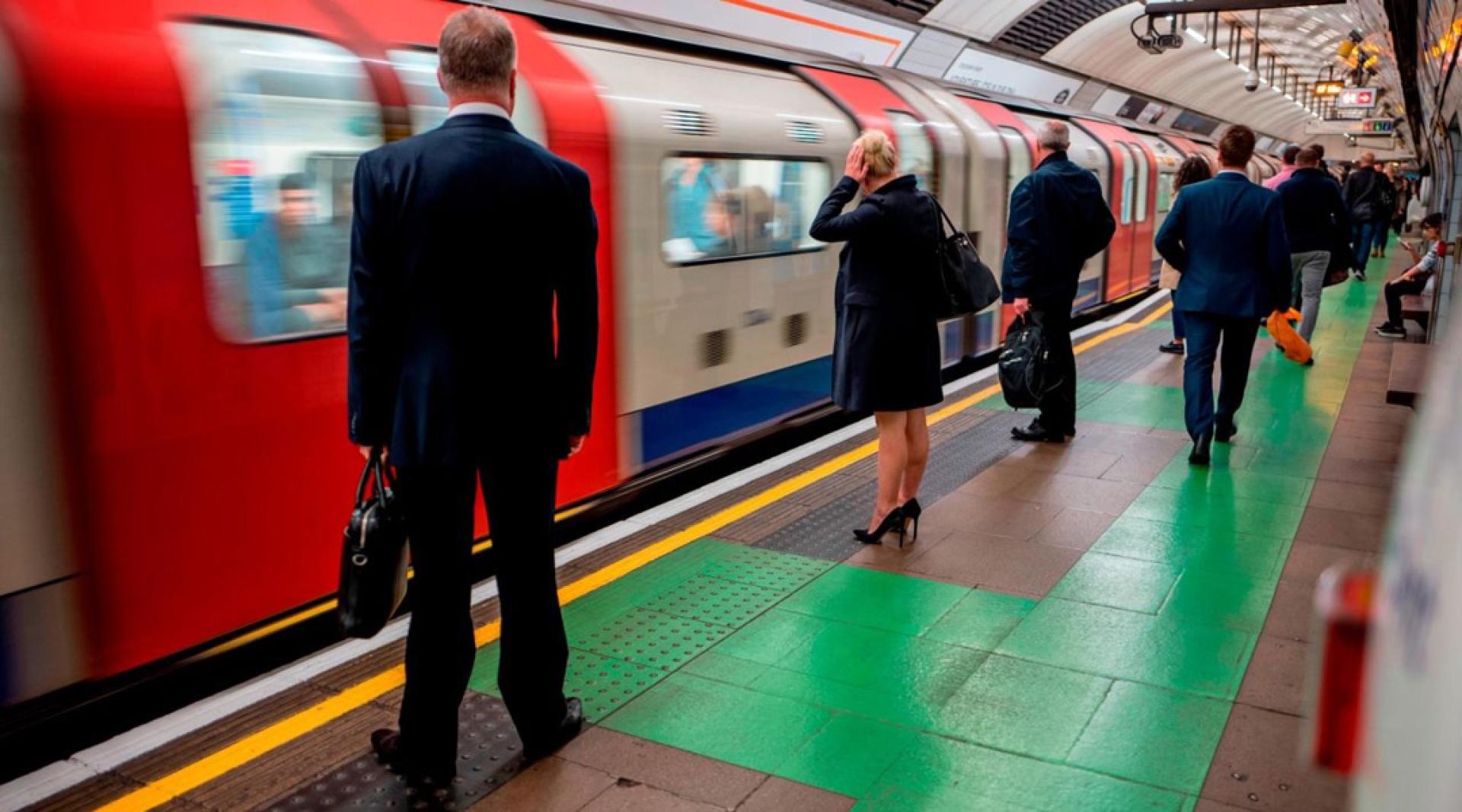 英德两国直达高铁项目迈出关键一步。图为伦敦火车站。