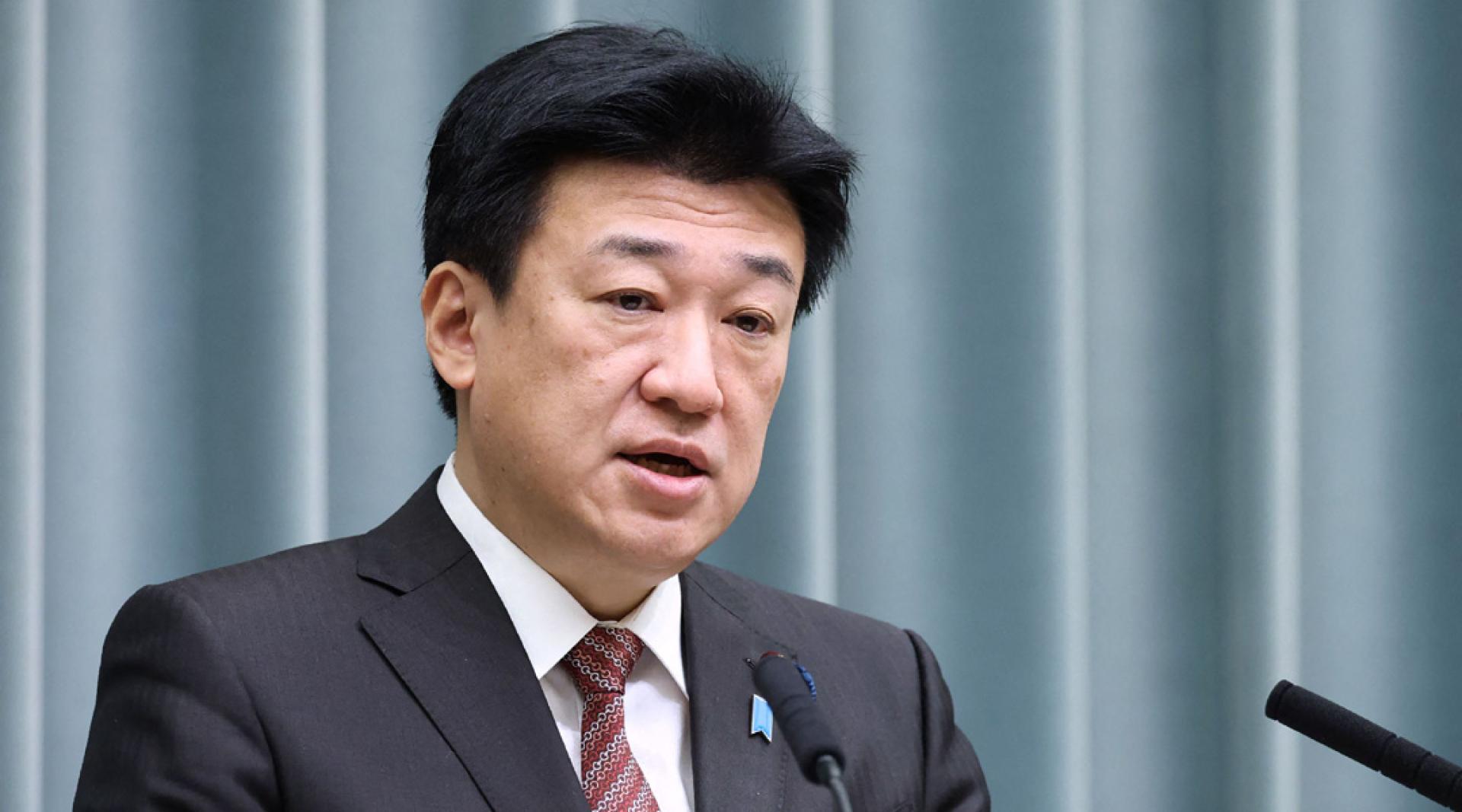 日本内阁官房长官木原稔8日在首相官邸举行记者会。