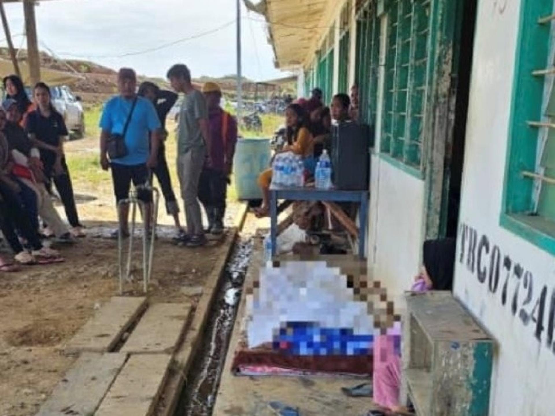 2025年12月10日，强河流冲走后打捞出的遗体。