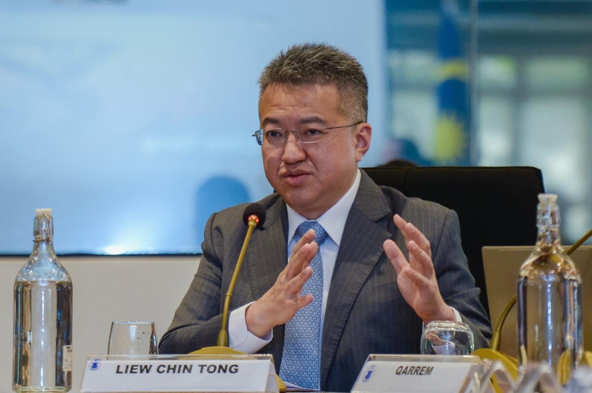 刘镇东：联邦与州政府必须寻找新的合作方式，共同发展协调一致的稀土元素产业。