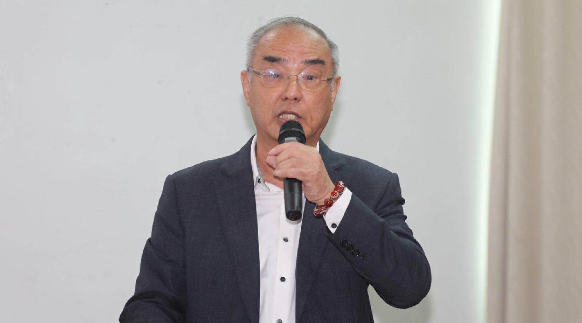 侯渊富认为，承认统考在于政府是否有政治意愿，促请团结政府履行竞选承诺。