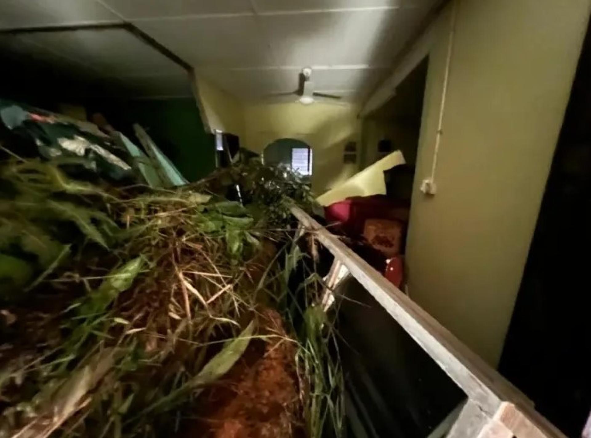 2025年12月14日，打必禄滑坡彻底毁坏房屋的客厅和卧室。