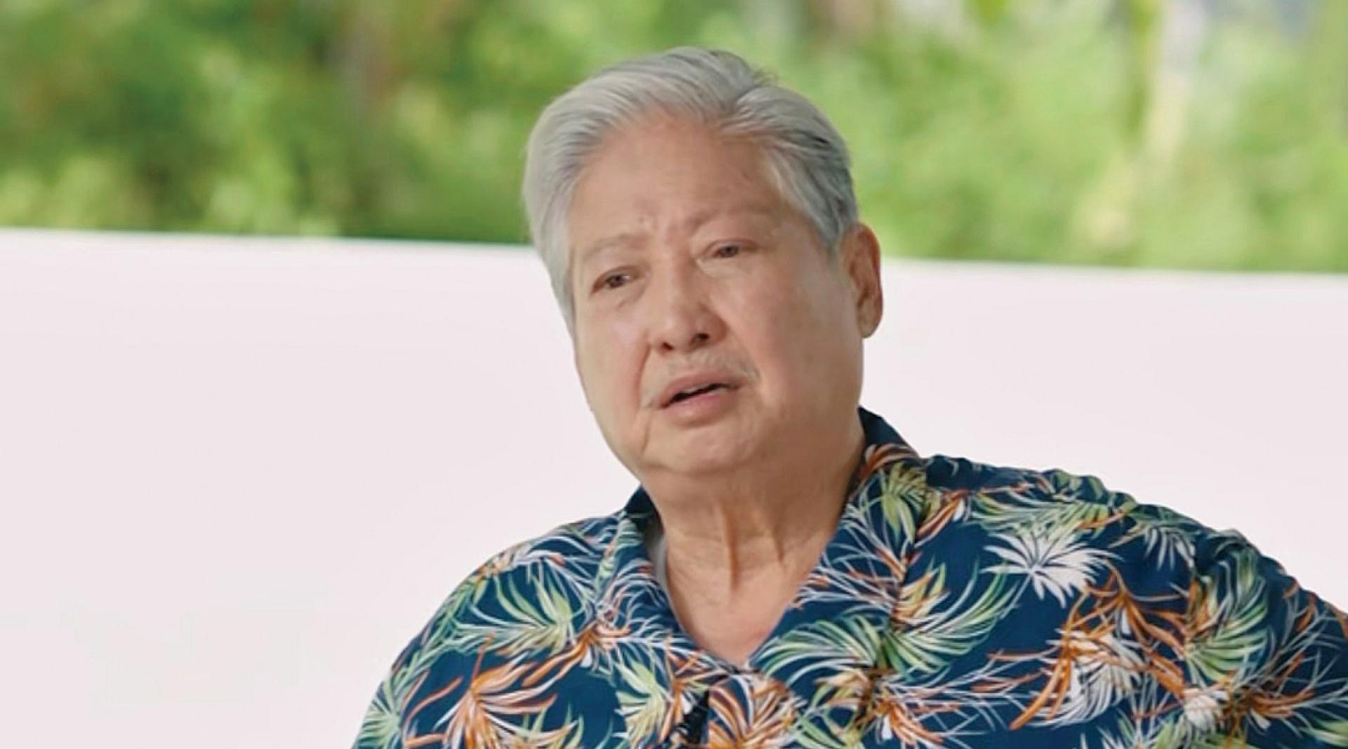 洪金宝因为嘉禾老板何冠昌一份恩情，无条件拍戏20年。