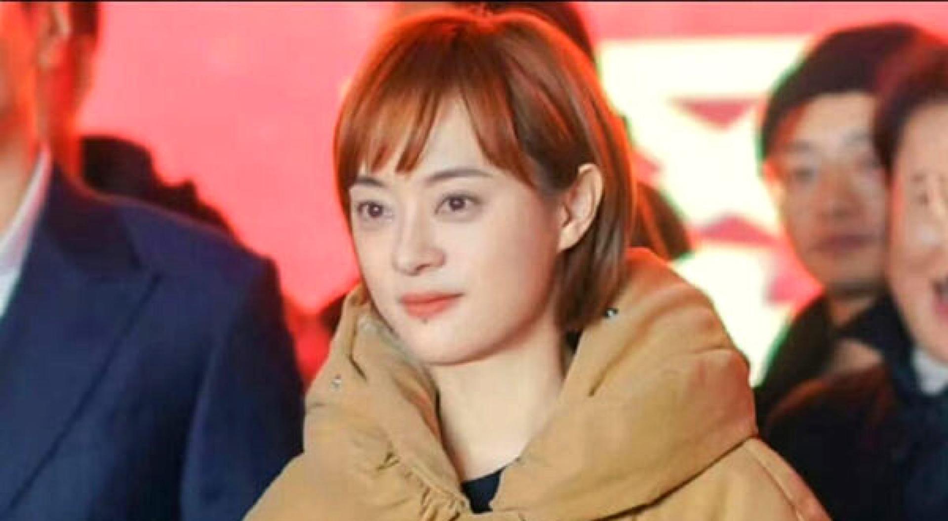 孙俪1件大衣穿15年！