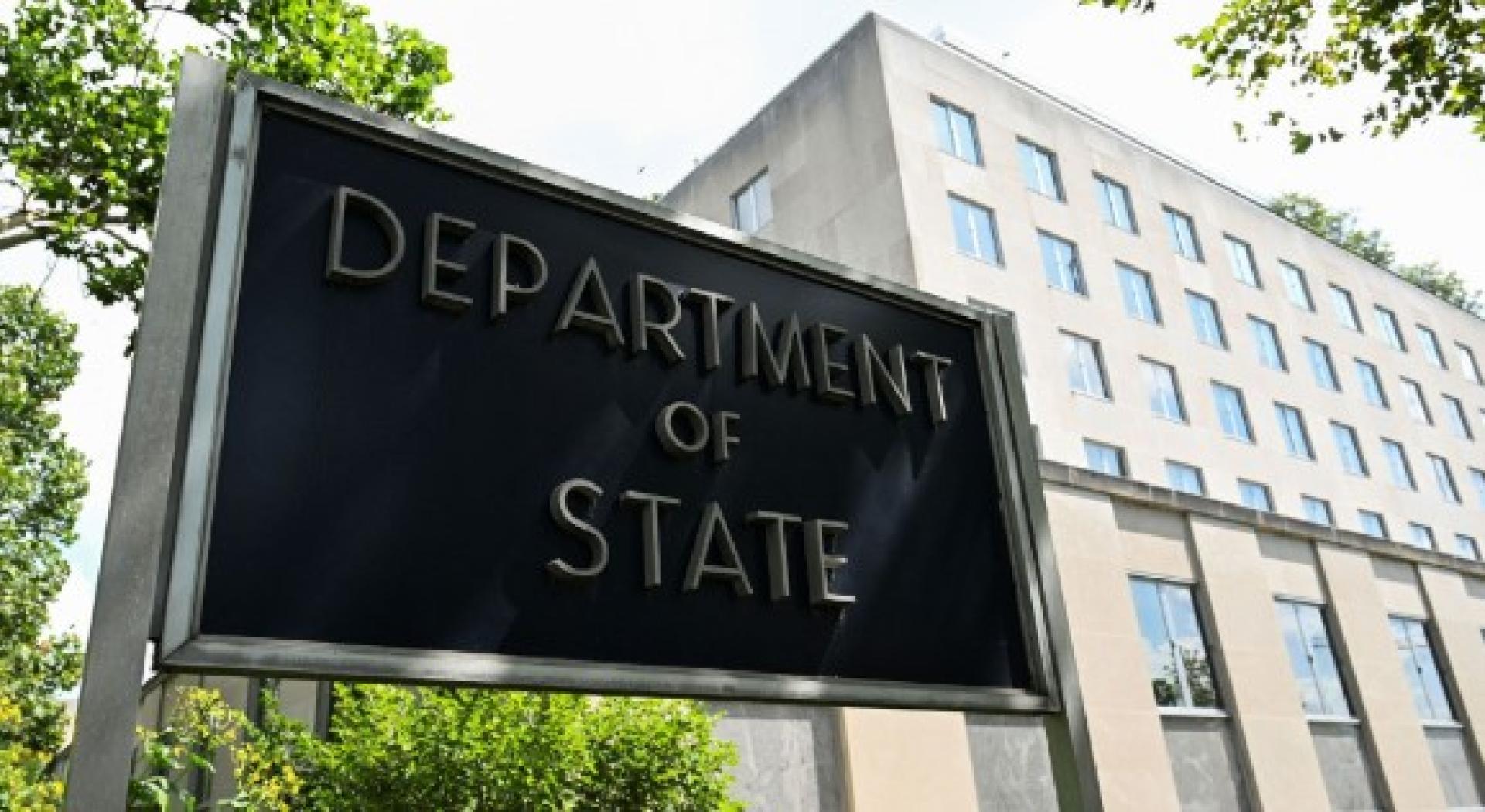 美国务院拒绝向媒体提供被召回外交官的名单。