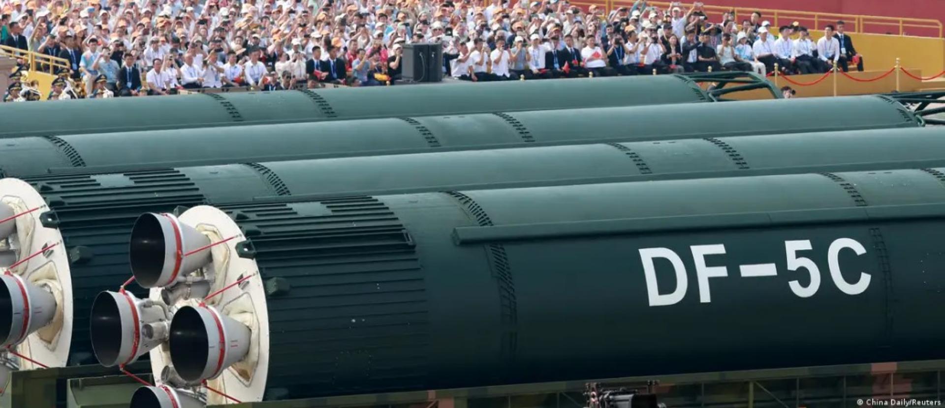 2025年9.3阅兵展示的东风5型洲际弹道导弹