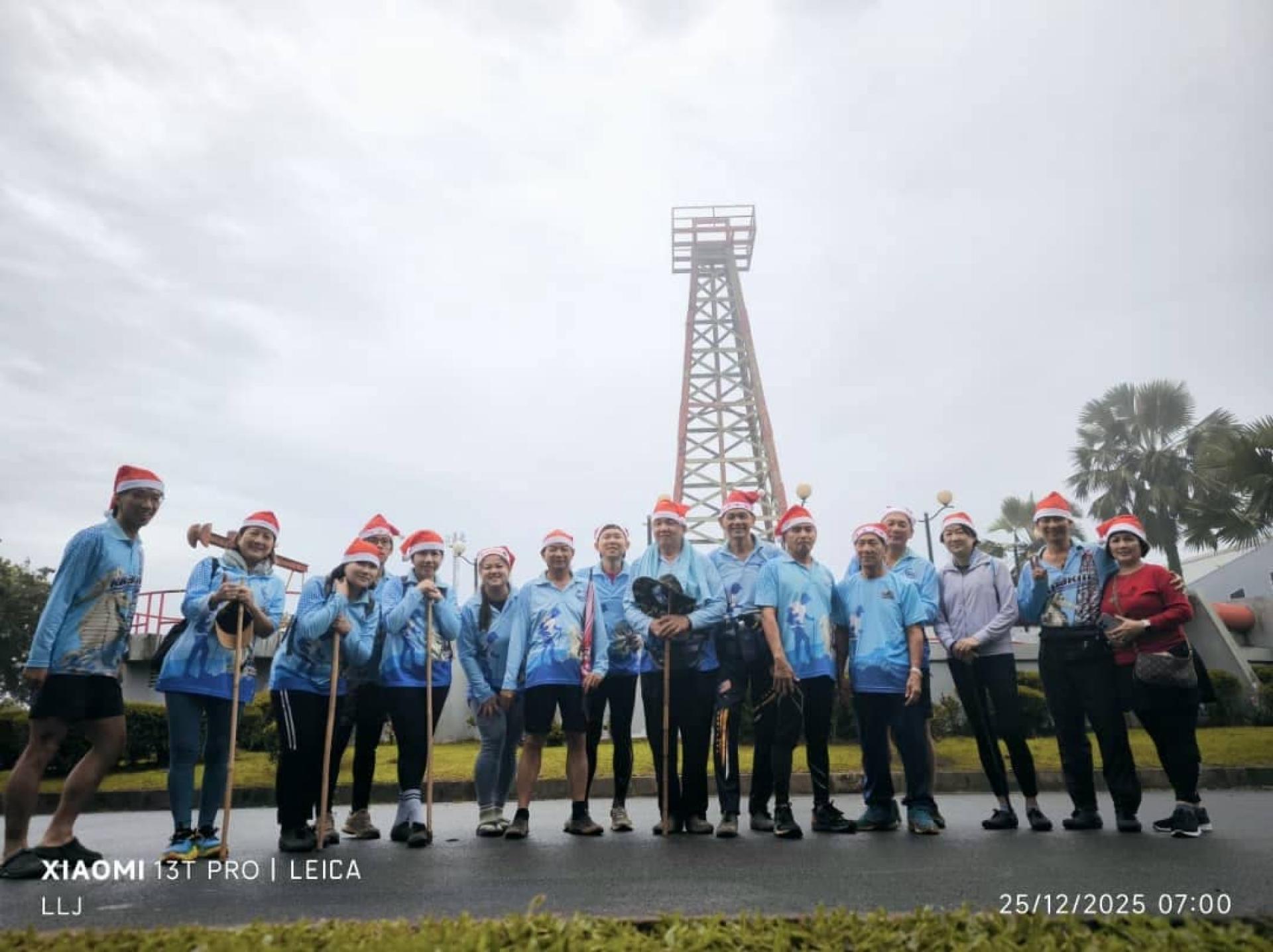 全体团员大合照。