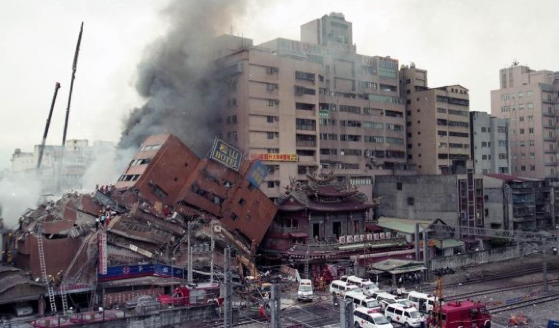 1999年发生的“921大地震”造成2415人死亡。（档案照）