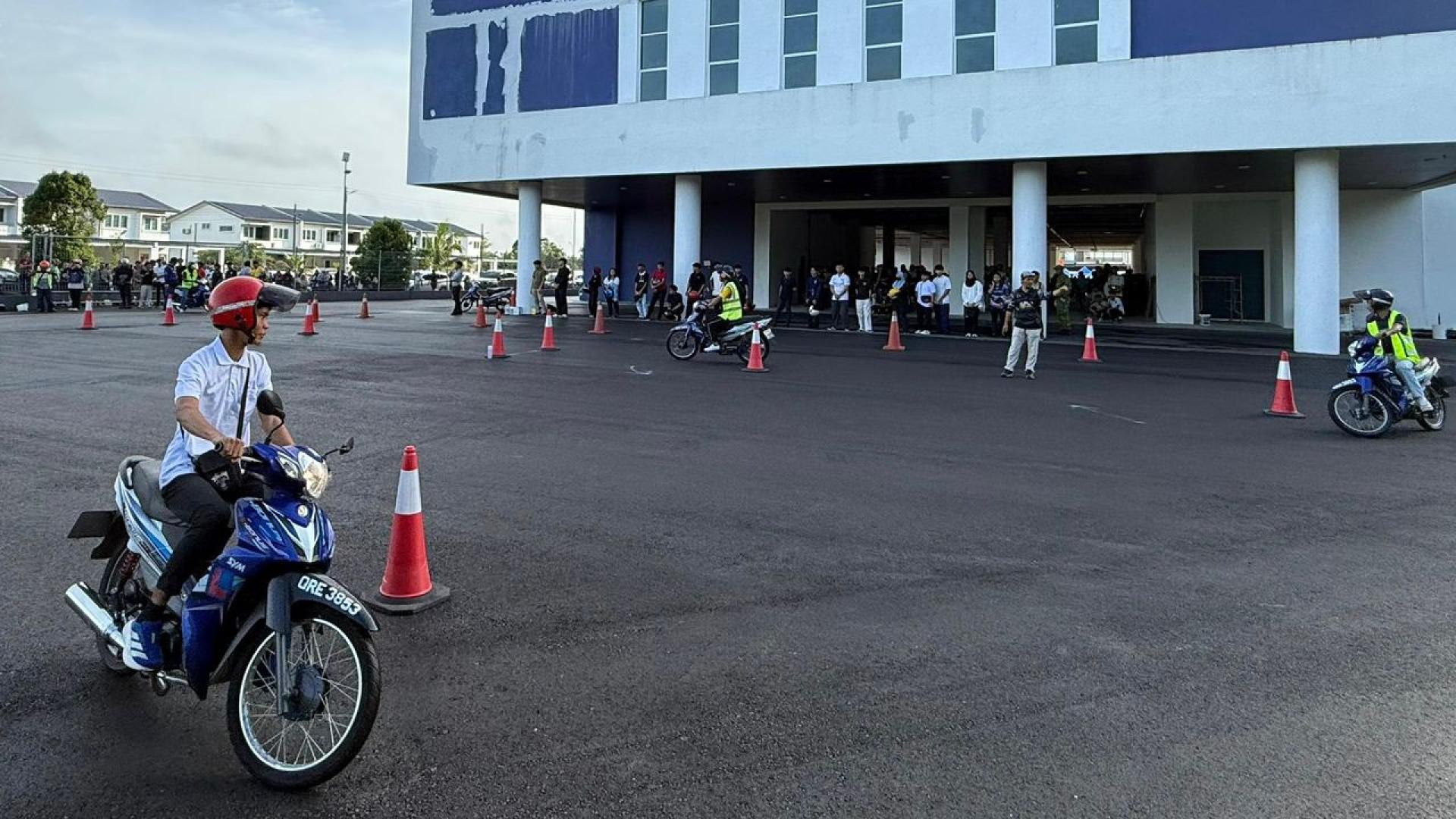 参与考试的骑士进行中。