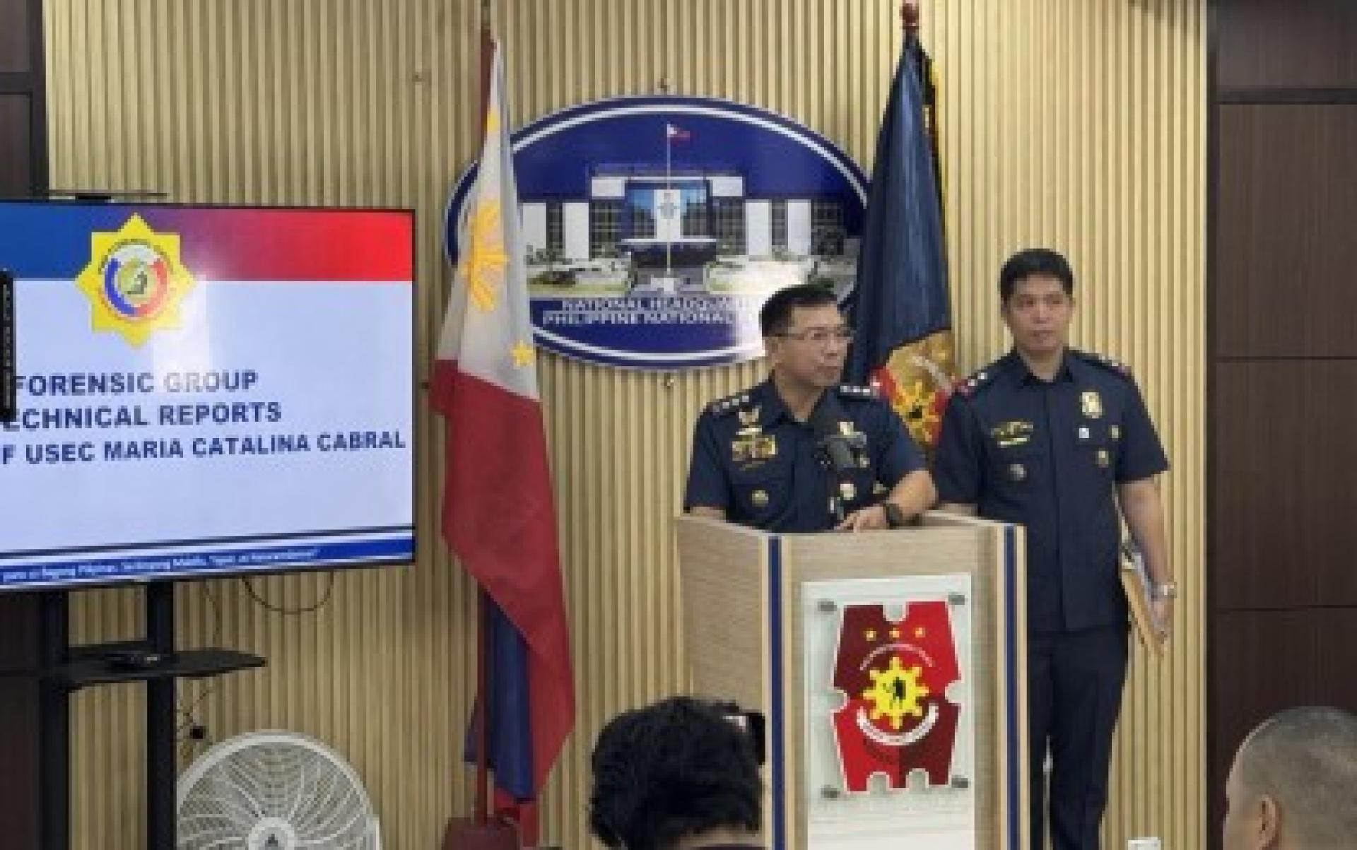 皮埃尔保罗卡皮奥上校，菲律宾国家警察法证组代理组长，周一表示，前公共工程与公路部副秘书玛丽亚卡塔丽娜卡布拉尔之死因与在图巴肯农路停靠点滑落深谷致伤相符。