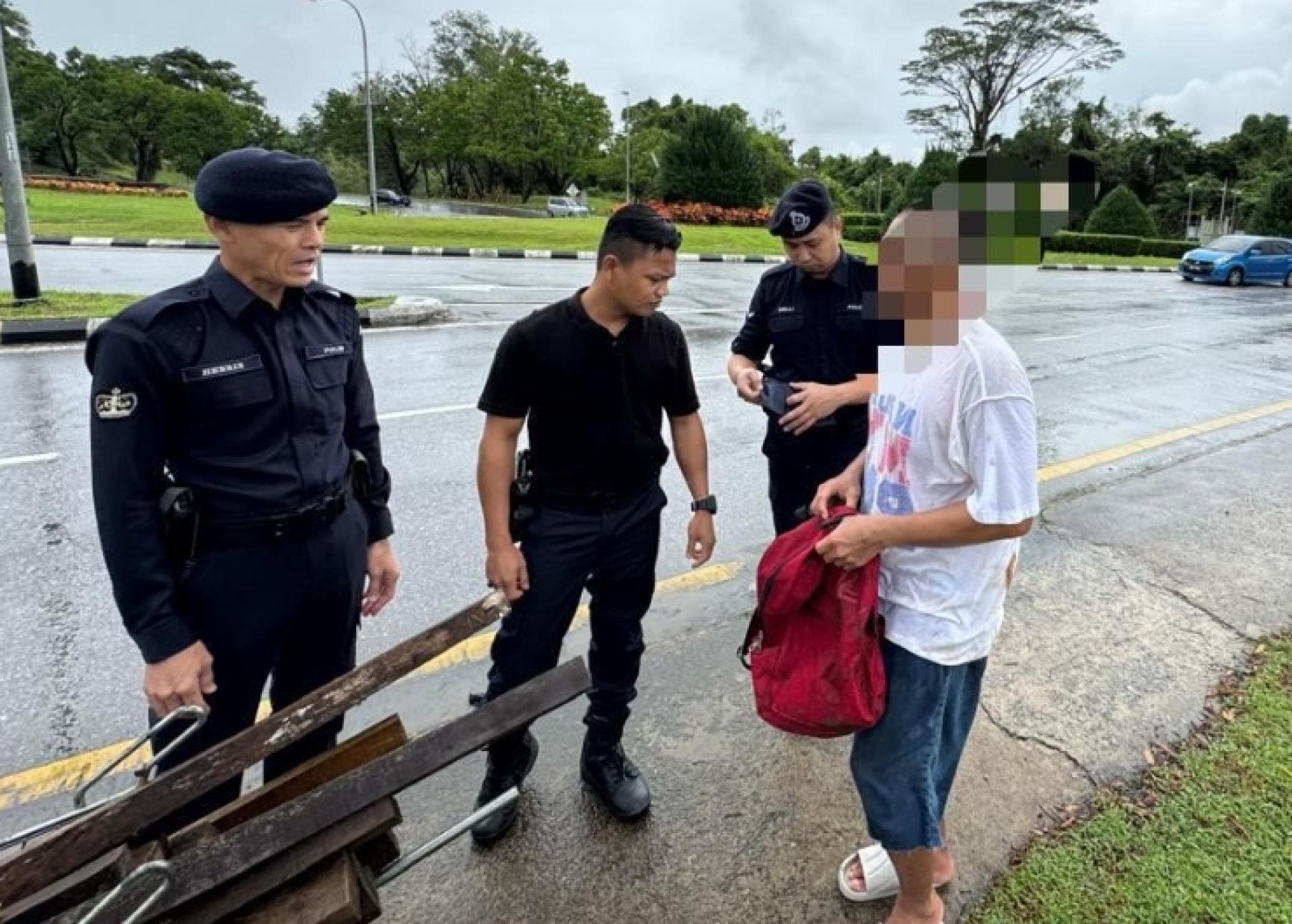 涉致死猫男子遭警方逮捕。