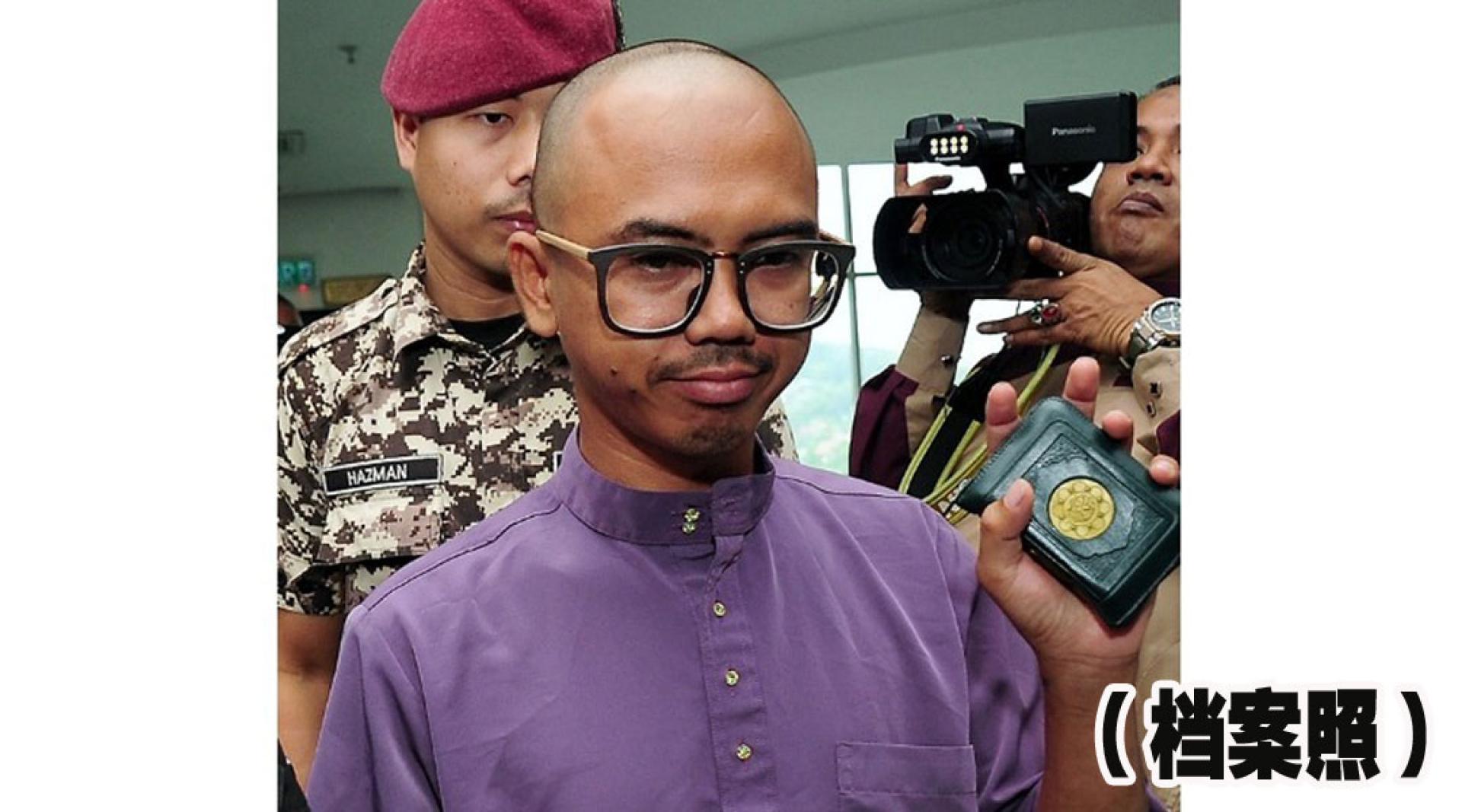 万吉万胡斯尼决定退出公正党，他已在1月1日，提交了退党申请。