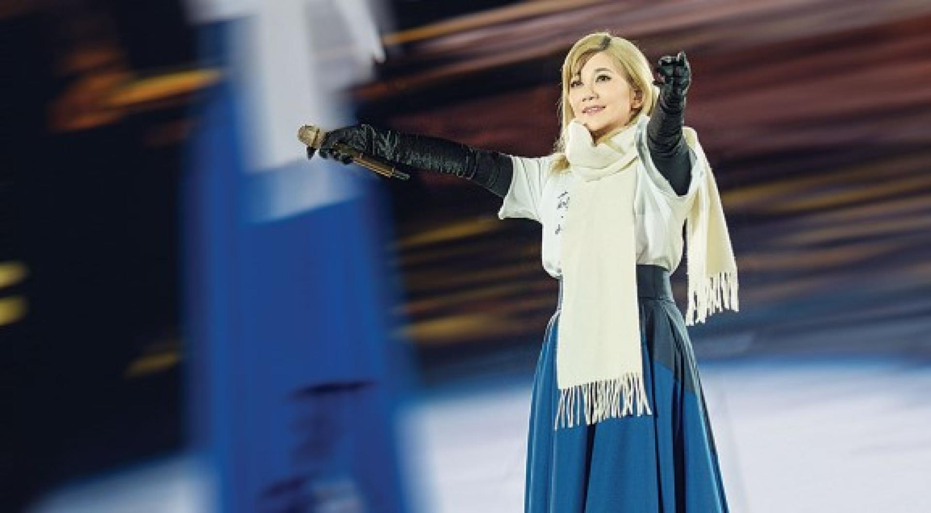 梁静茹连换多套造型，也带来一首首的金曲。