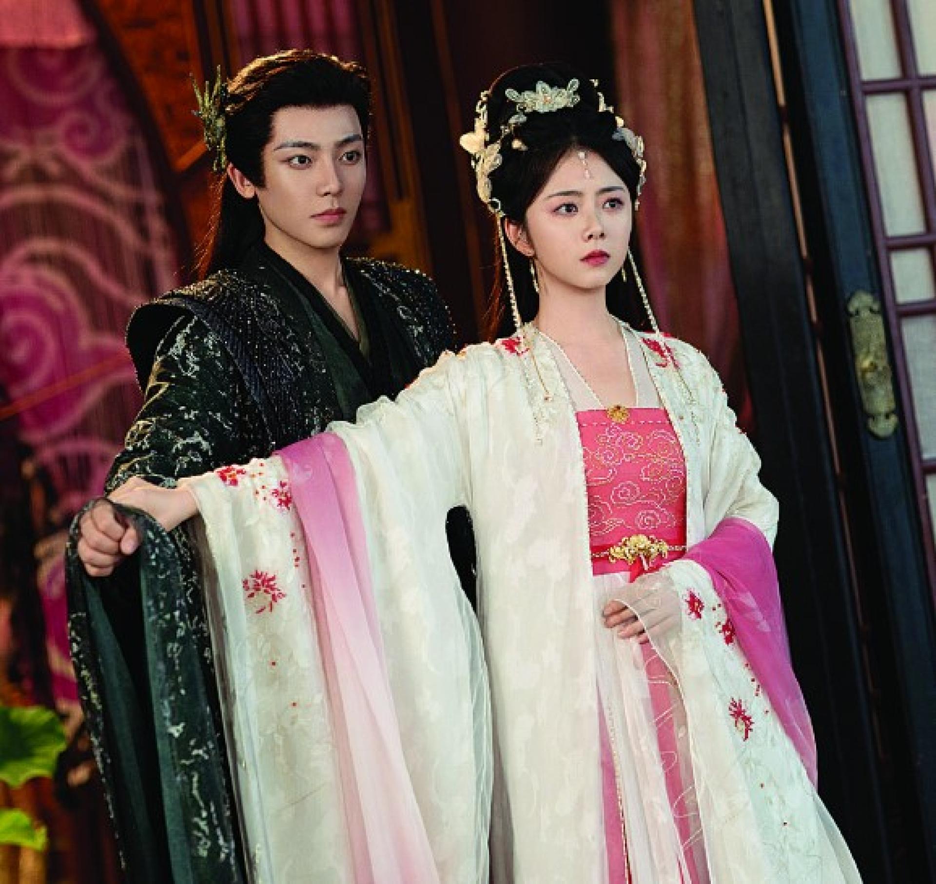 侯明昊戏份比谭松韵少了一半。