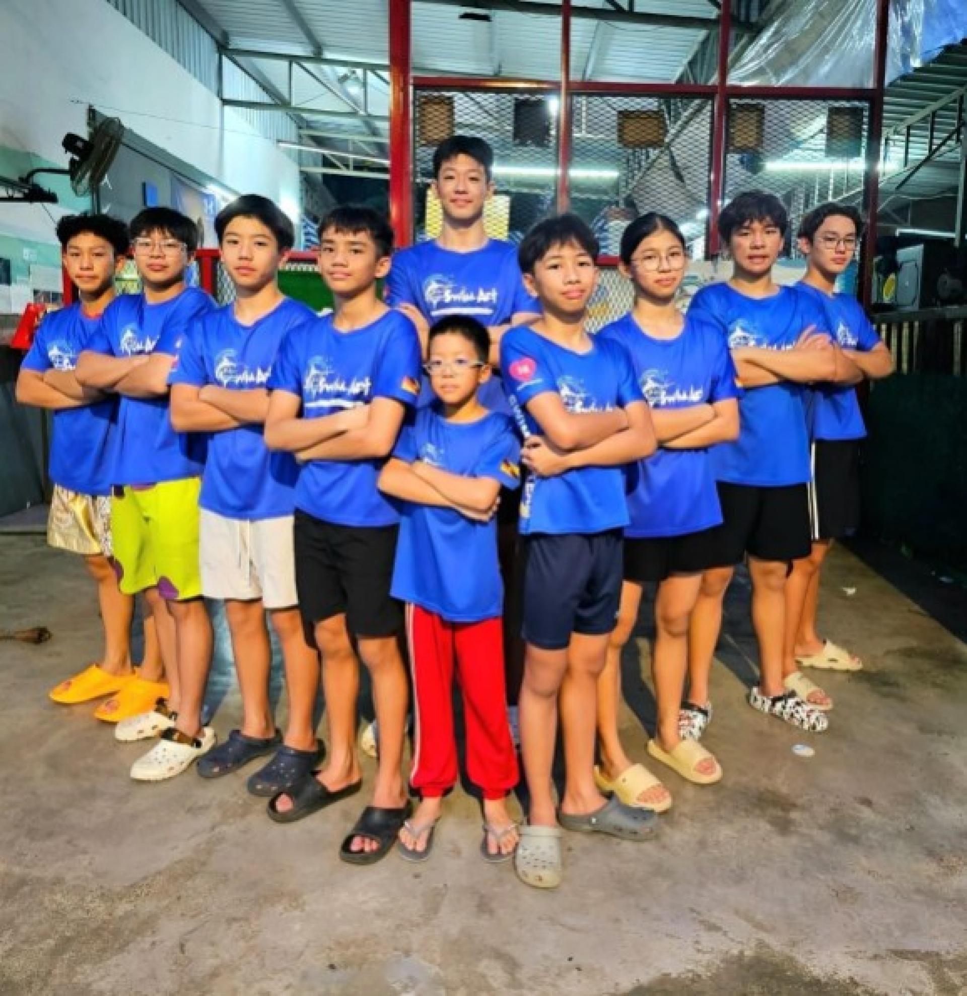 Swim Art 取得 MIAG 资格的选手，将在砂拉越分龄赛成绩基础上，前往武吉加里尔参加马来西亚邀请分龄游泳锦标赛。