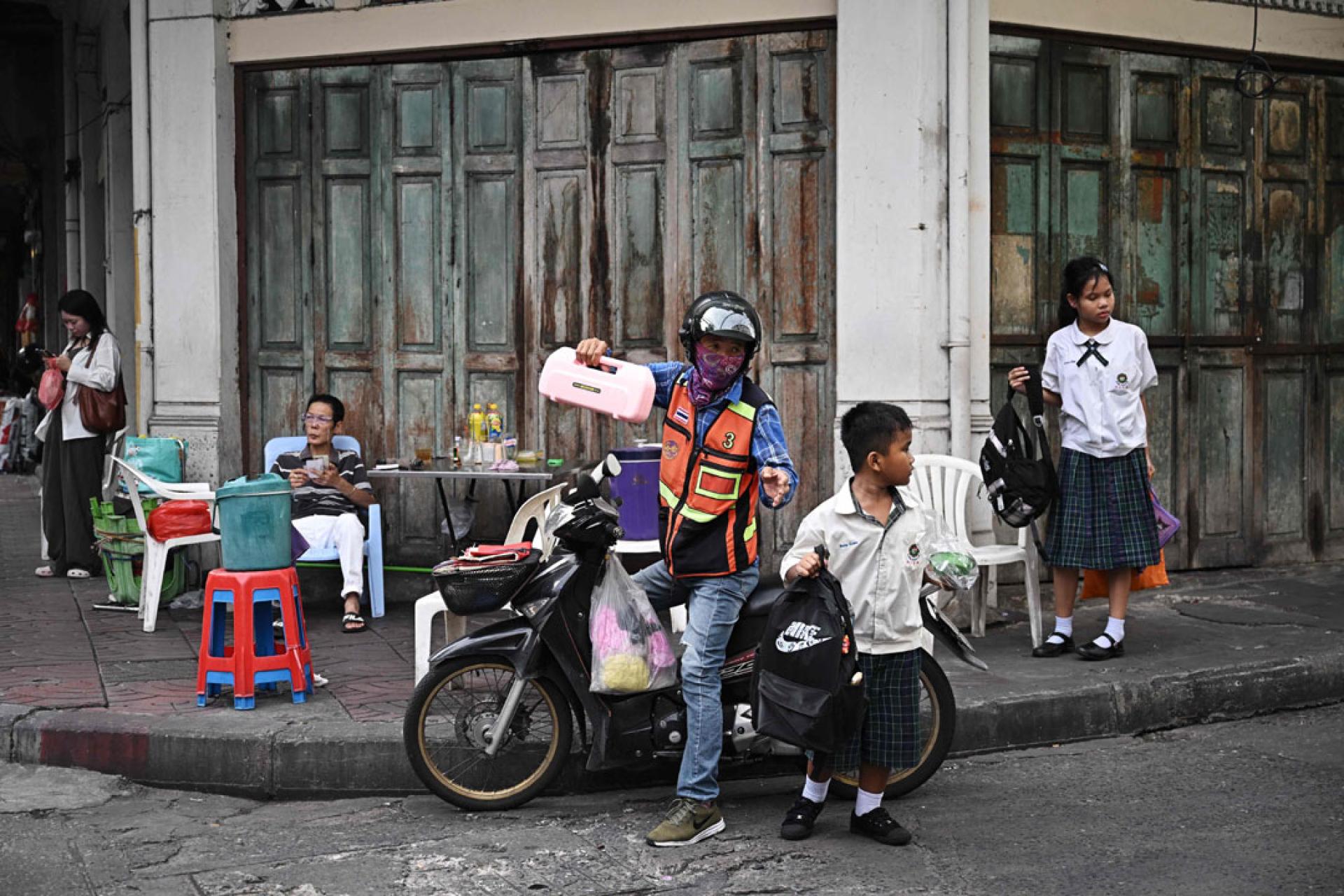 2025年泰国新生人口约41万，死亡人口约55万，已是连续第五年死亡人数高于出生人数。