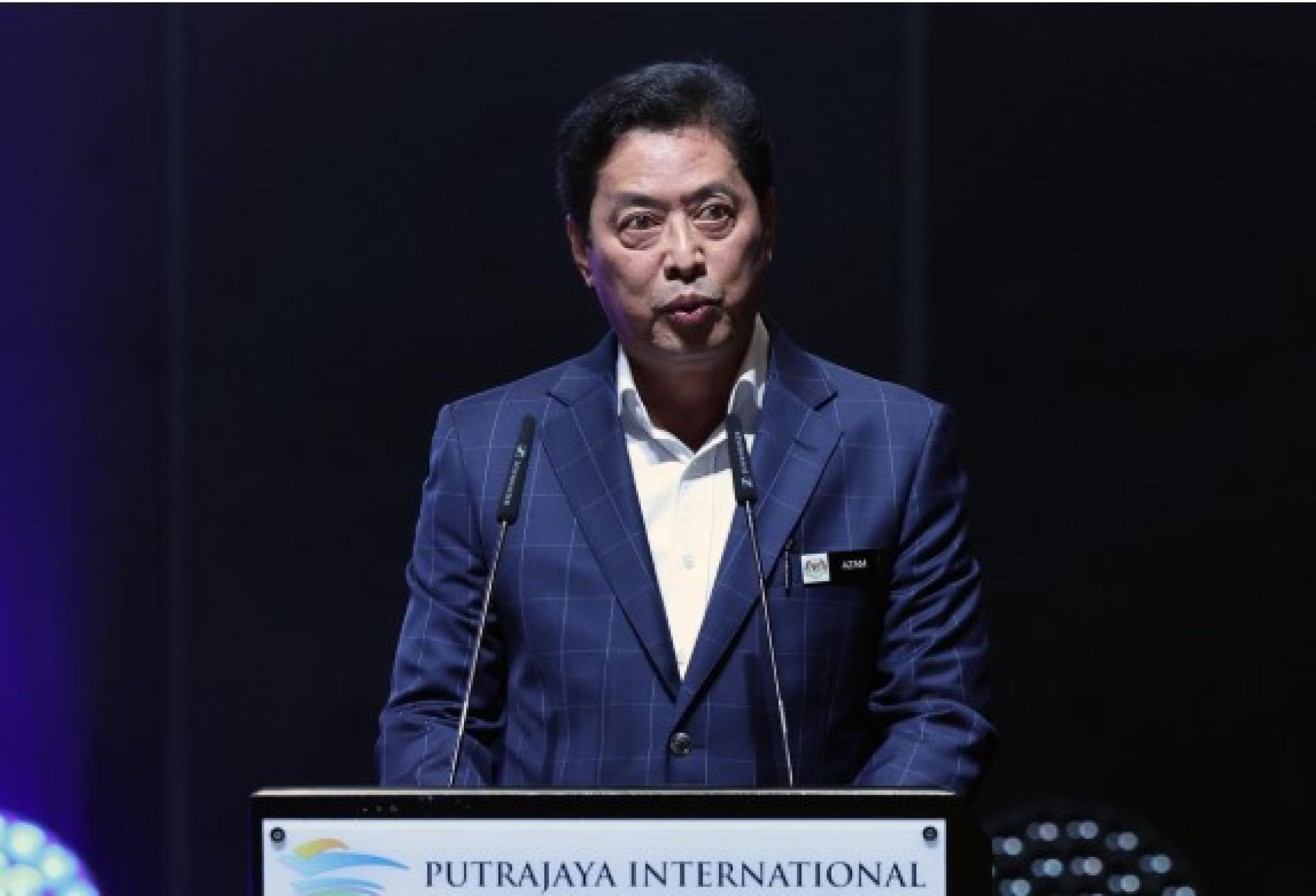 阿占巴基强调，年轻人把腐败视为机会而非犯罪行为的心态，与马来西亚长期以来被贴上“腐败治理社会”的标签有关。