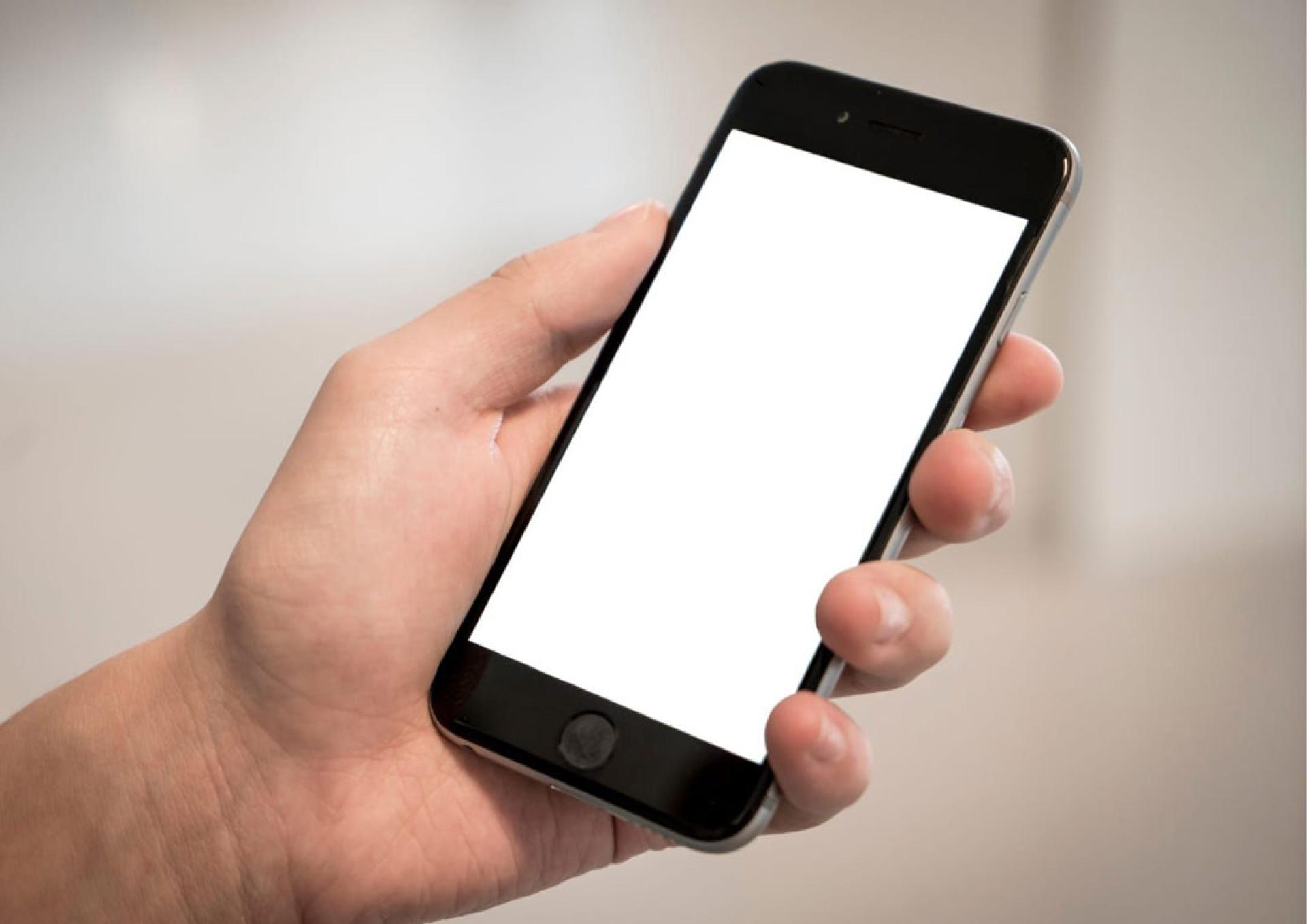 美国众议院前职员萨瑟兰，因盗卖手机遭到华府检察官起诉。