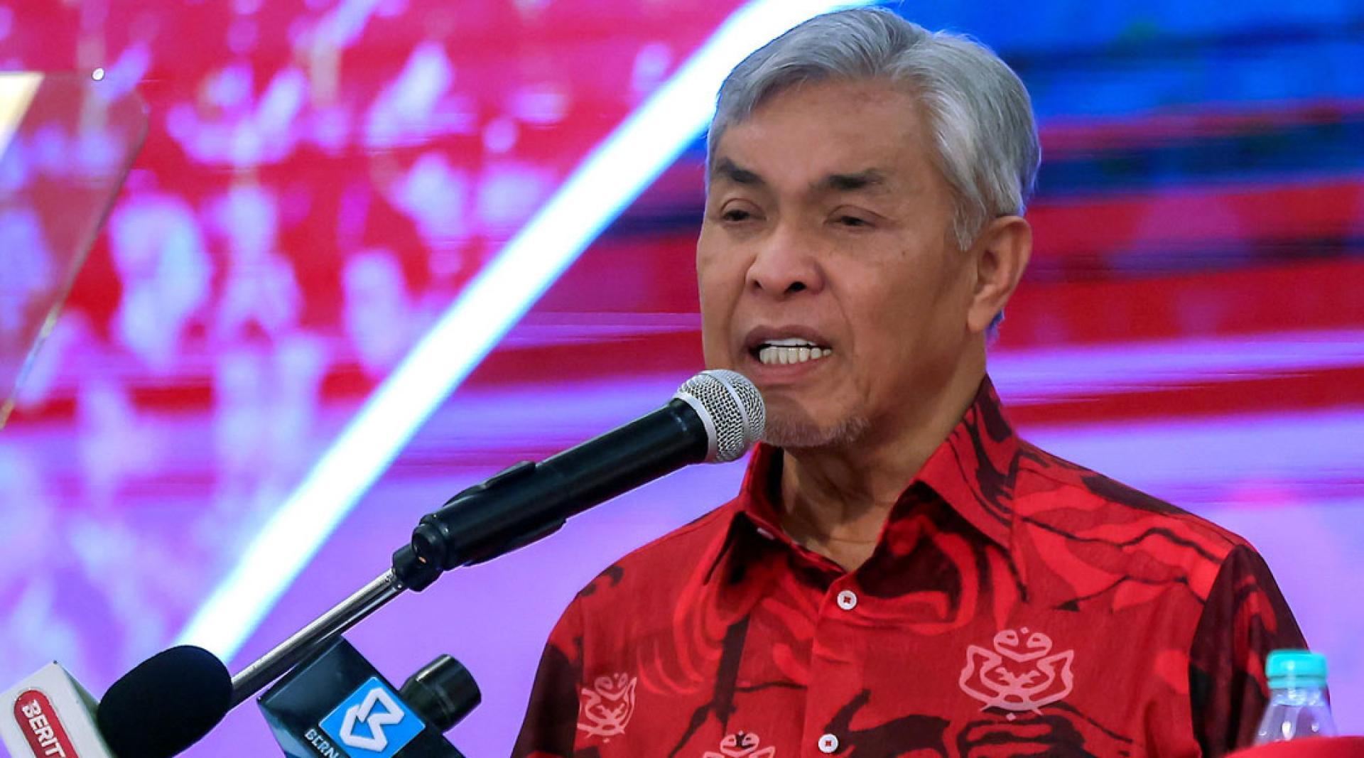 阿末扎希：任何承认教育文凭的讨论，包括承认统考都，必须以《联邦宪法》及国家教育理念为基准。