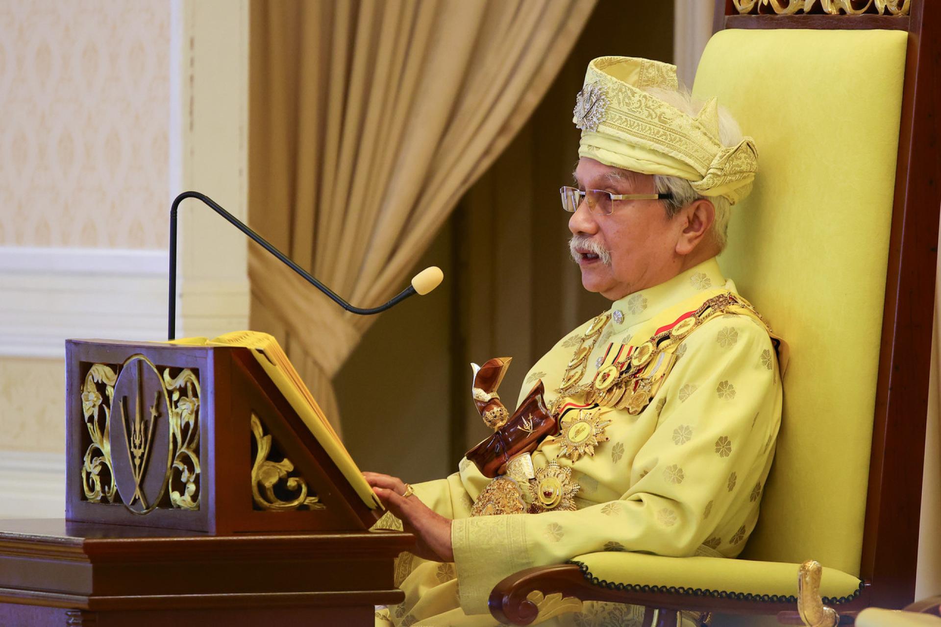 端姑慕力兹殿下对日益猖獗的贪污现象感到忧心，并对支持已被定罪者的人士感到失望。