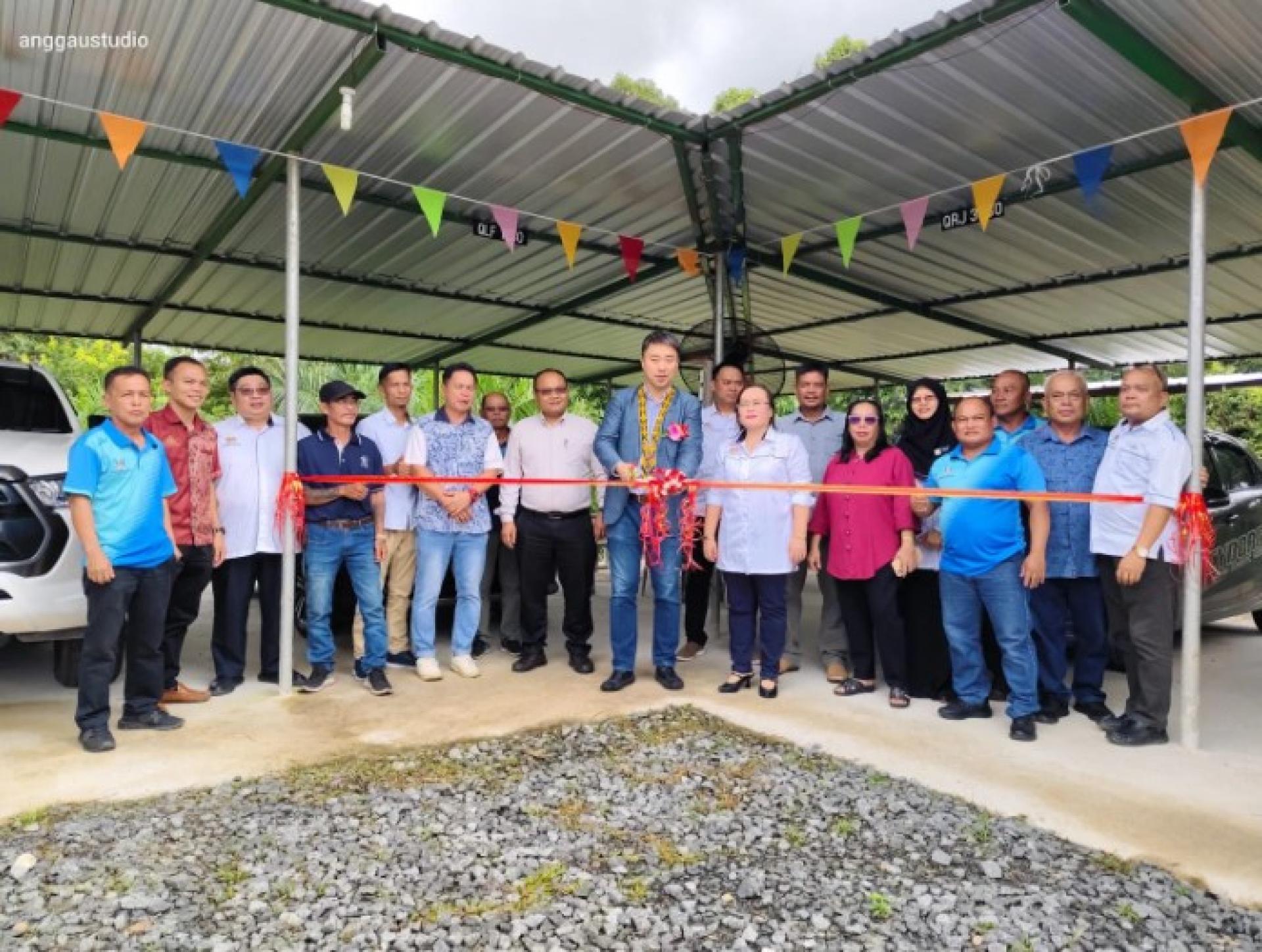 为支持南甲达尤国小包括学前教育的发展，如楼国会议员拿督孙伟瑄拨款1万8099令吉予该校。