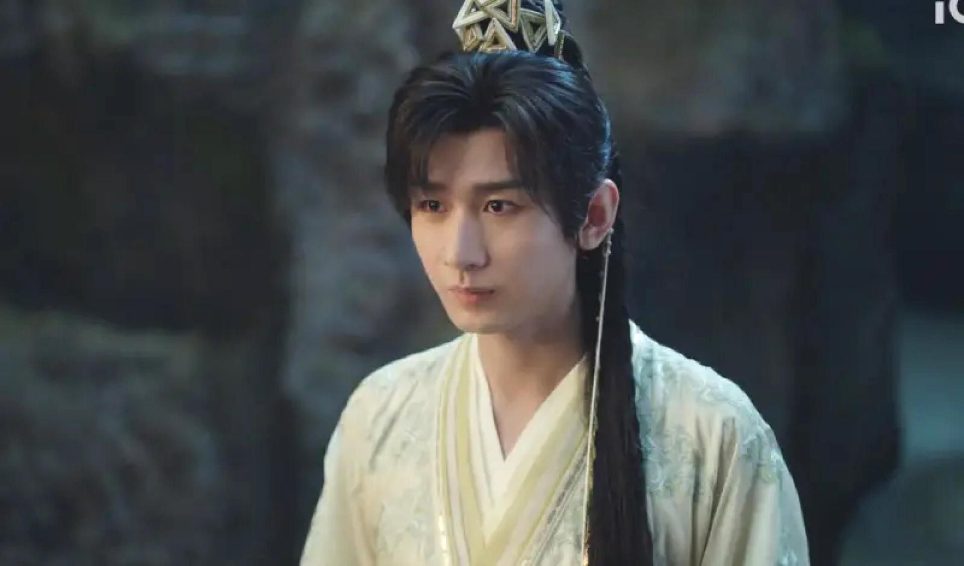 成毅近来传出他和家人遭人骚扰，包括车子被人泼红漆、写上恶毒字眼。对此，成毅工作室已报案并保留证据，诉诸法律行动。