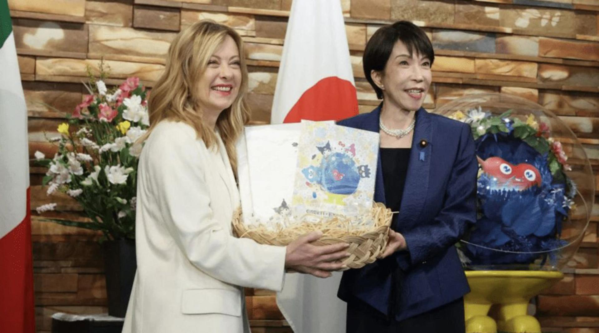 1月14日多人到“和诚行”的深圳水贝银楼维权。