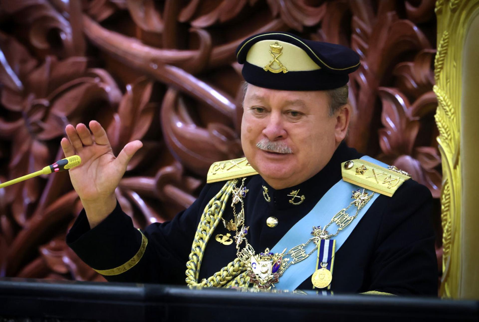 陛下指出，各州权利必须获得尊重，但国家整体利益必须优先。