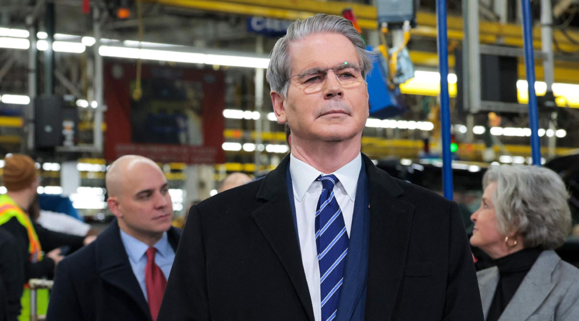 贝森特认为，欧洲太软弱了。