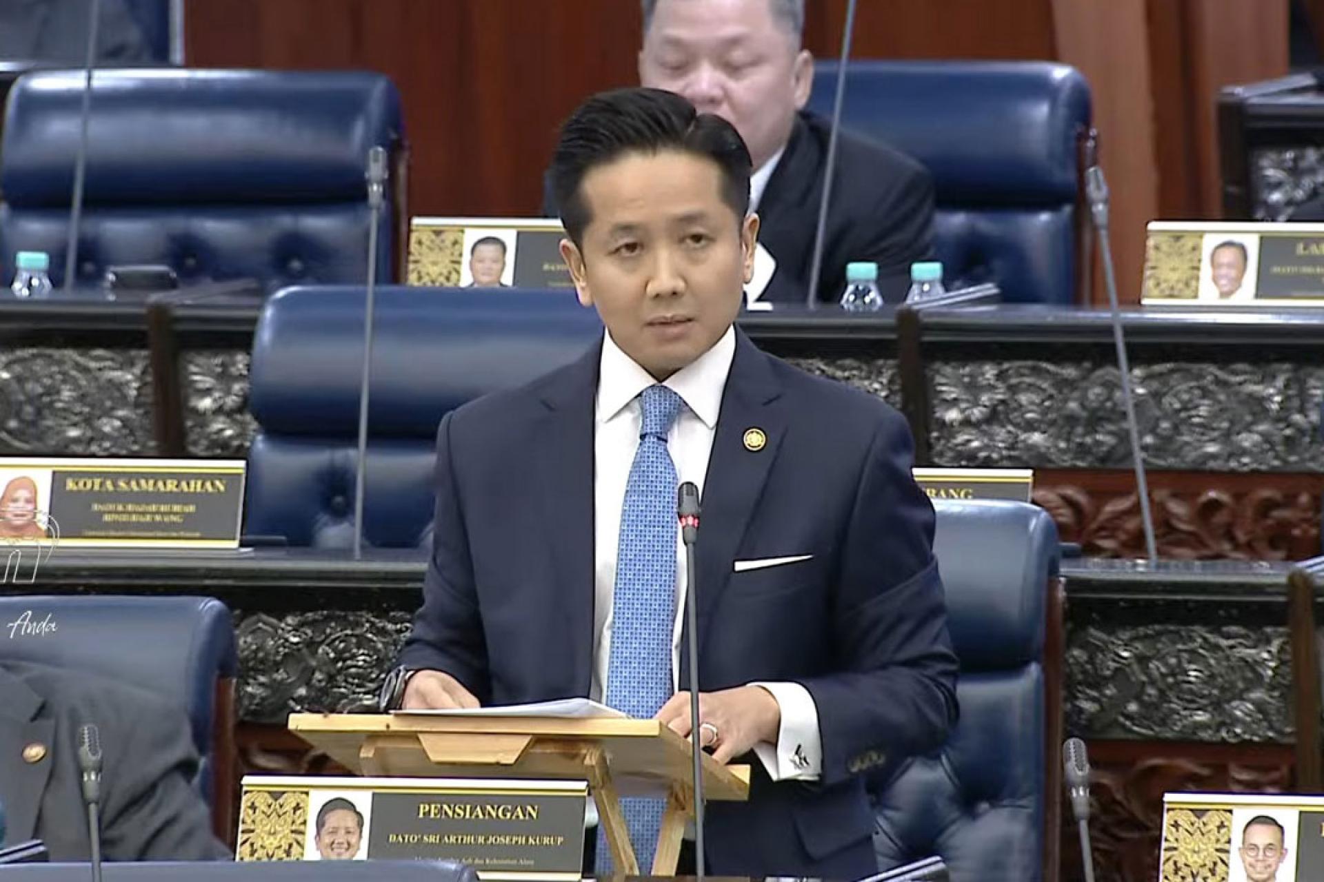 亚瑟古律：大马矿物与地质科学局已测绘全国约2966平方公里的潜在土崩的地区，作为土地规划与斜坡管理的重要依据。