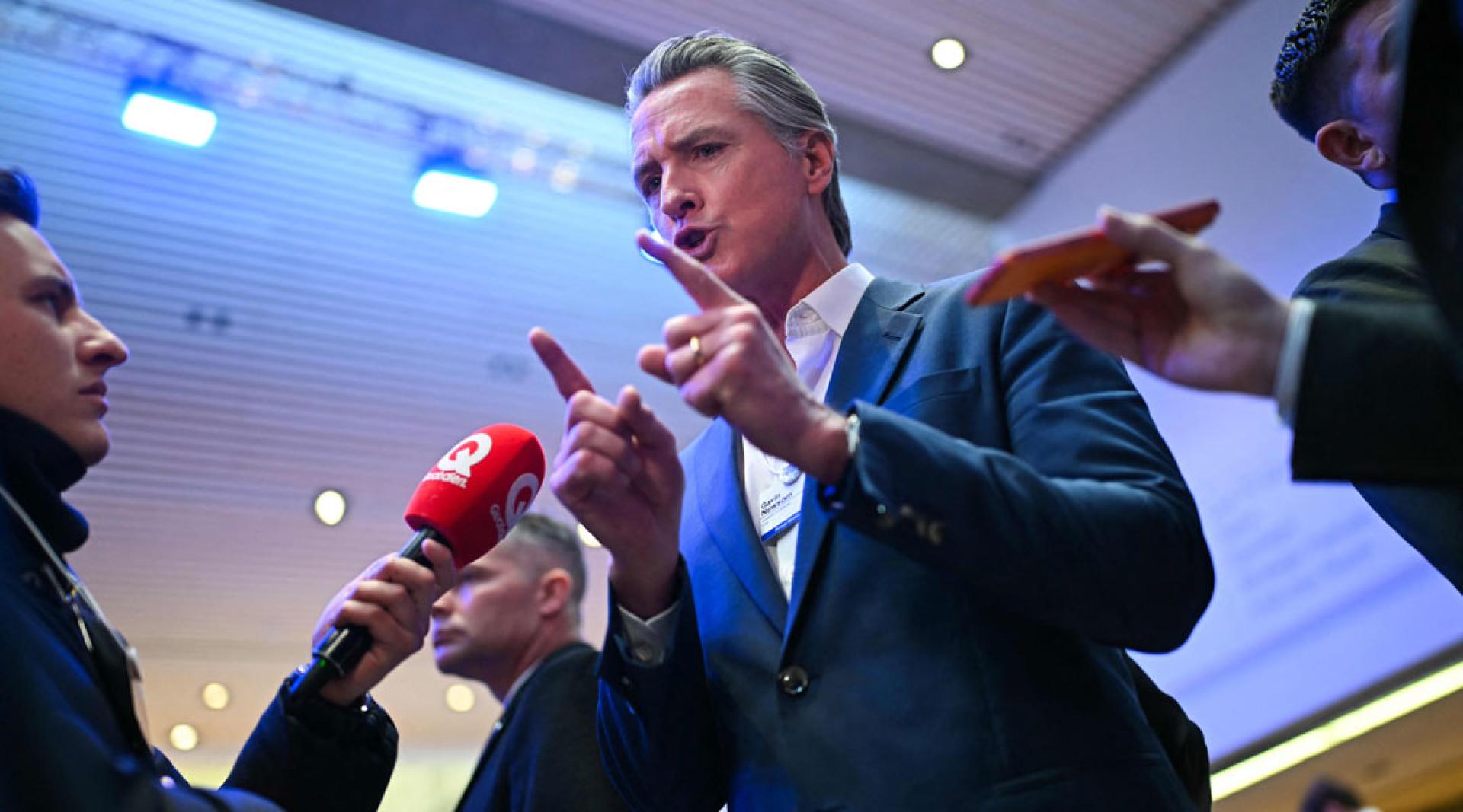 纽森要欧洲领导人“拿出骨气”。