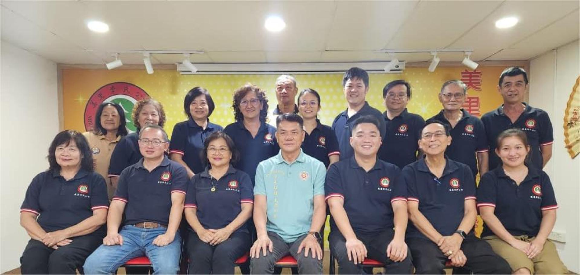 美里李氏公会2026丙午年新春团拜暨敬老会午宴筹备会成员合影。